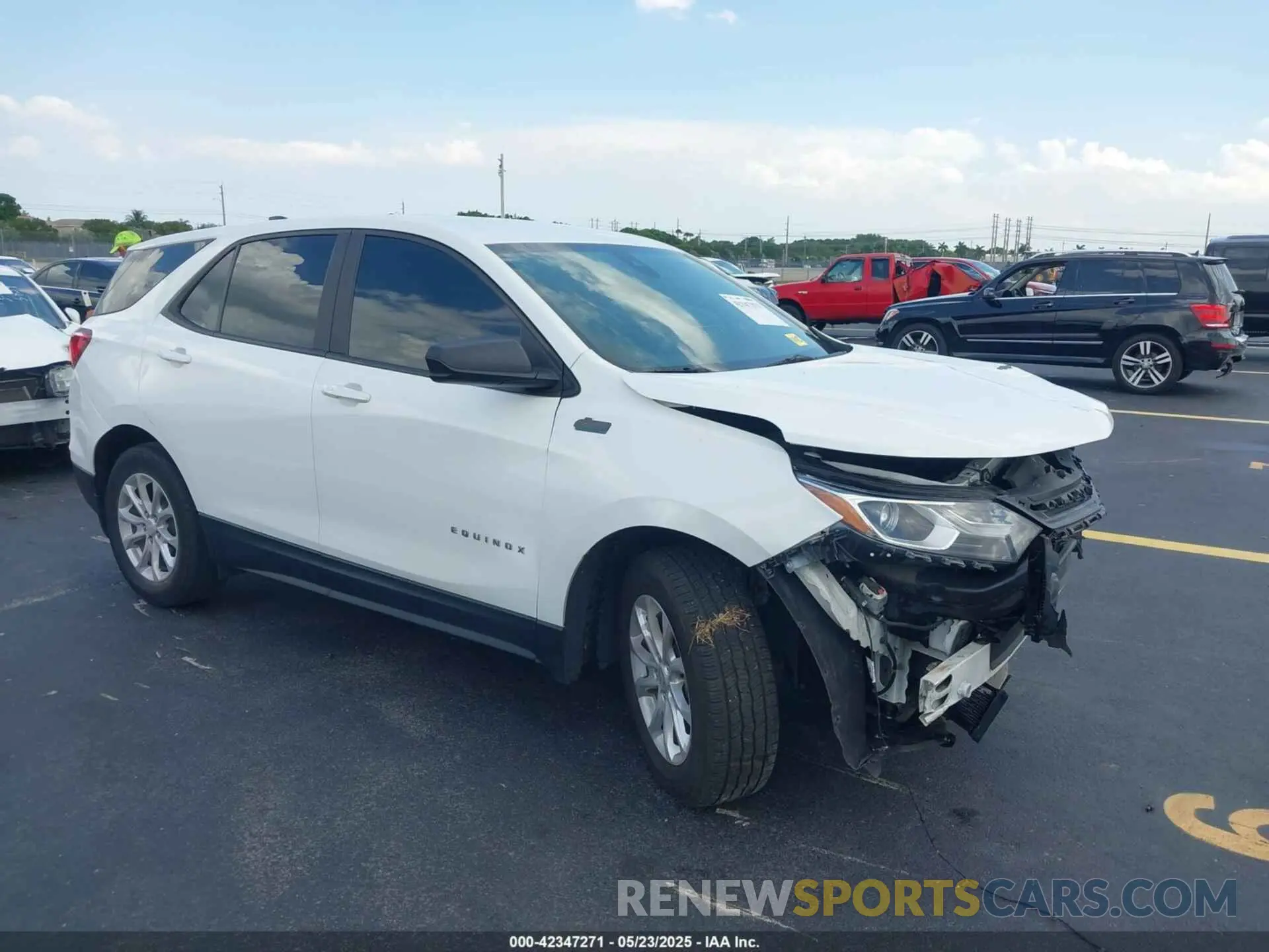 1 Photograph of a damaged car 3GNAXSEV2LS712840 CHEVROLET EQUINOX 2020