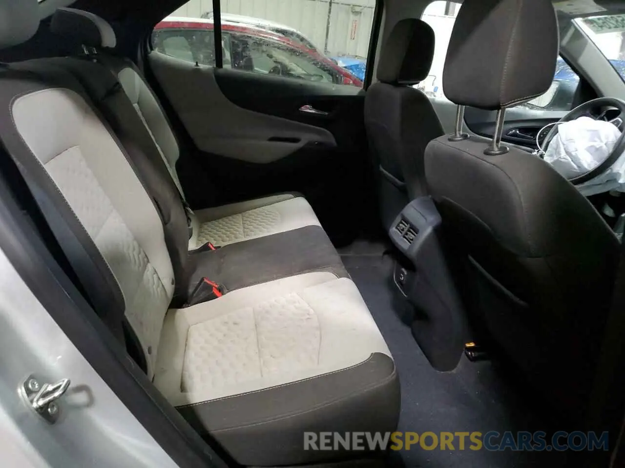 10 Photograph of a damaged car 3GNAXSEV3LS548773 CHEVROLET EQUINOX 2020