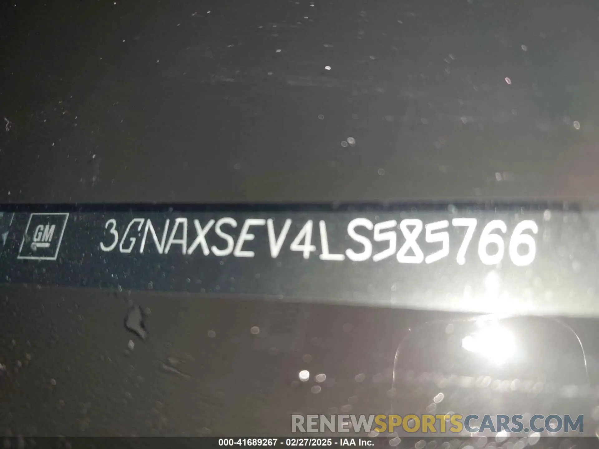 9 Photograph of a damaged car 3GNAXSEV4LS585766 CHEVROLET EQUINOX 2020