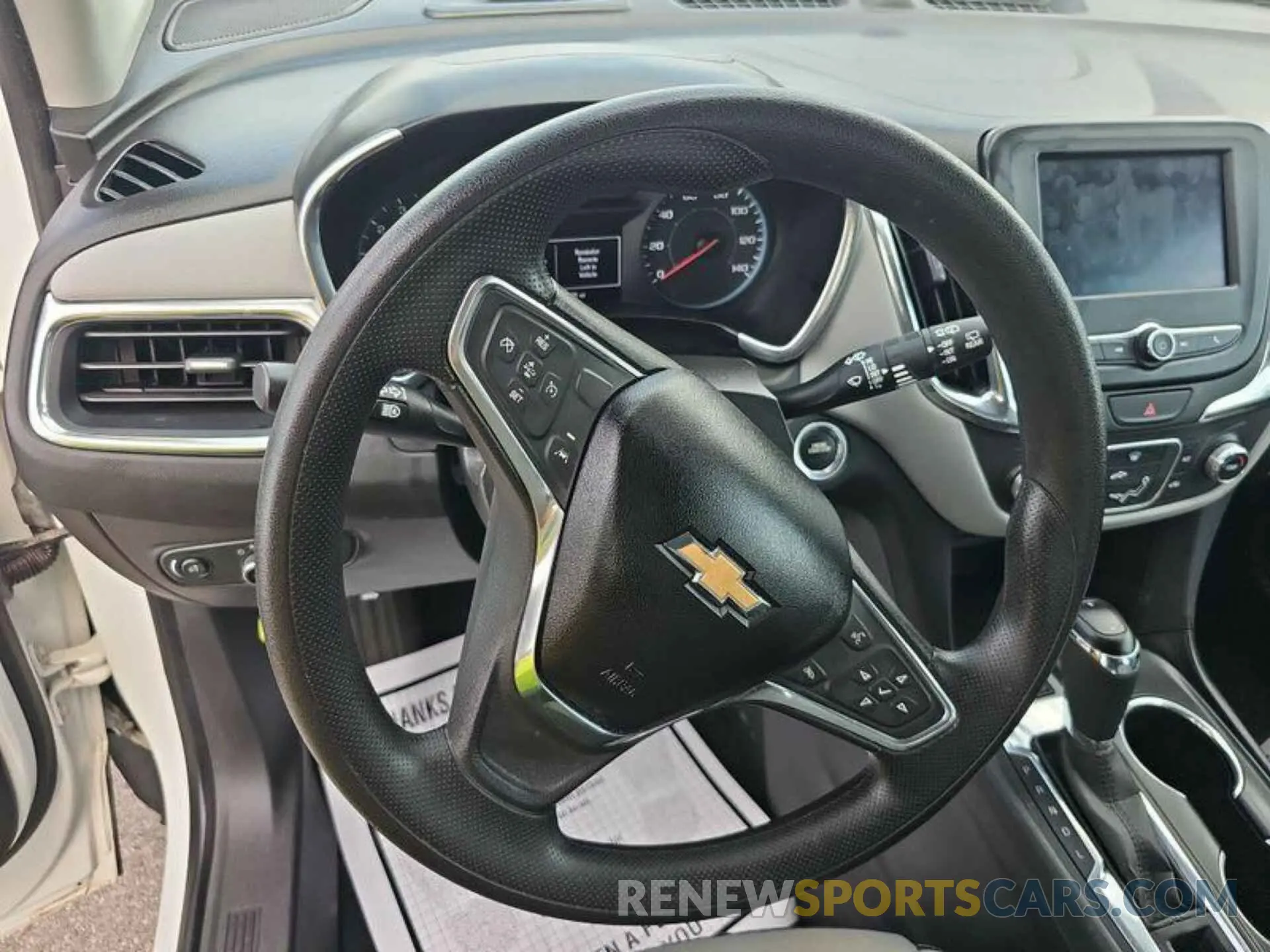 2 Photograph of a damaged car 3GNAXSEV4LS633587 CHEVROLET EQUINOX 2020