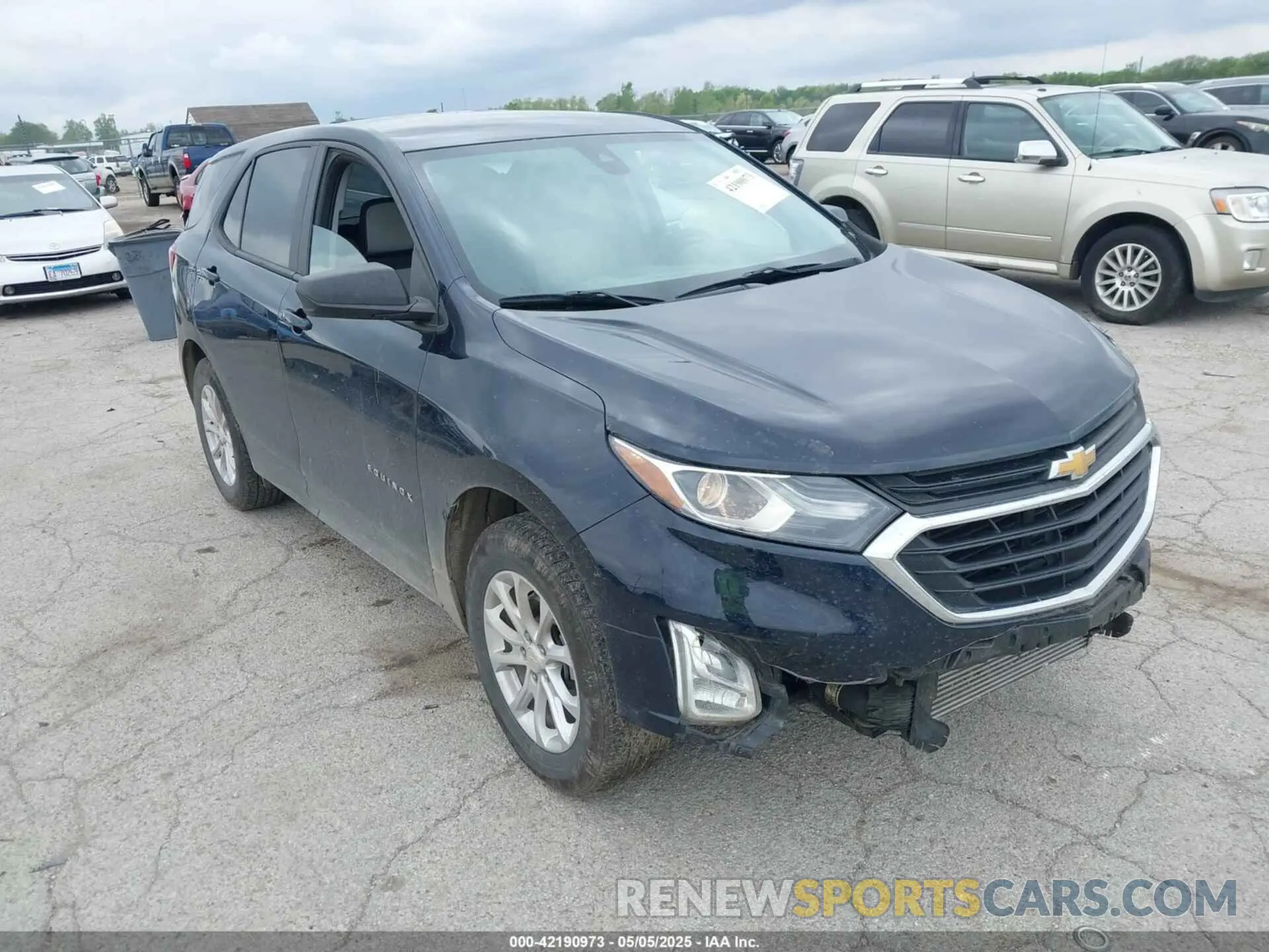 1 Photograph of a damaged car 3GNAXSEV4LS639308 CHEVROLET EQUINOX 2020