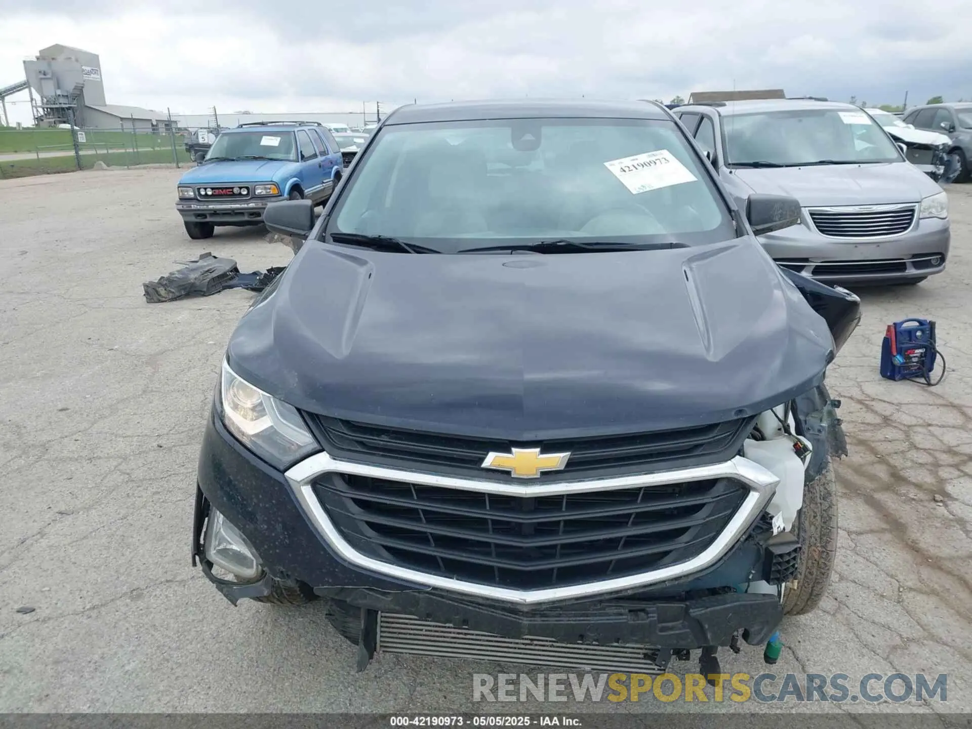 13 Photograph of a damaged car 3GNAXSEV4LS639308 CHEVROLET EQUINOX 2020