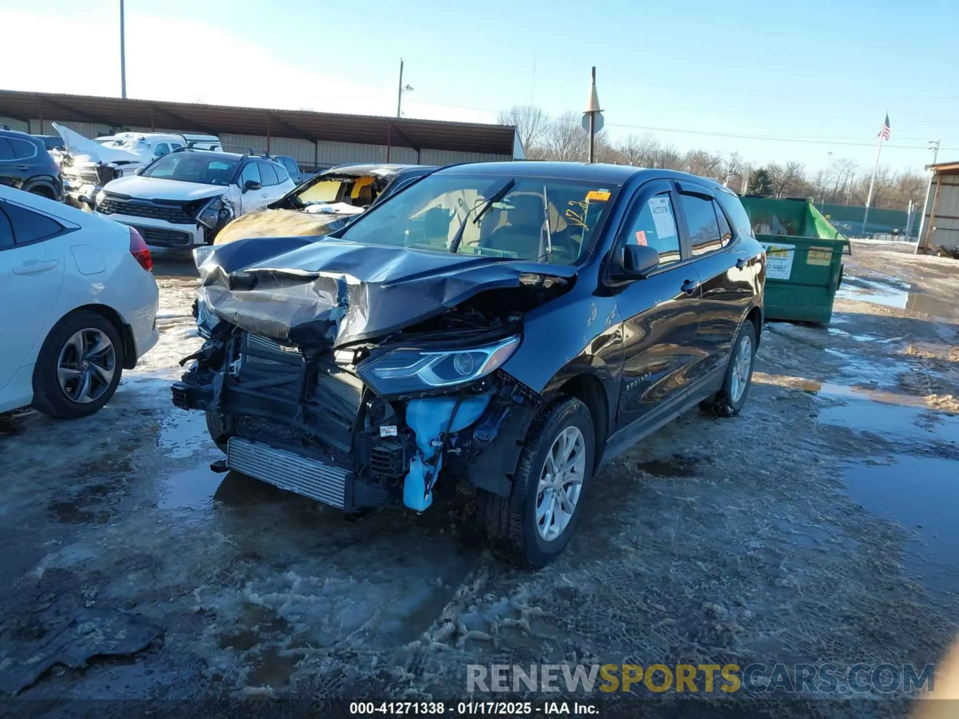 2 Photograph of a damaged car 3GNAXSEV5LS653413 CHEVROLET EQUINOX 2020