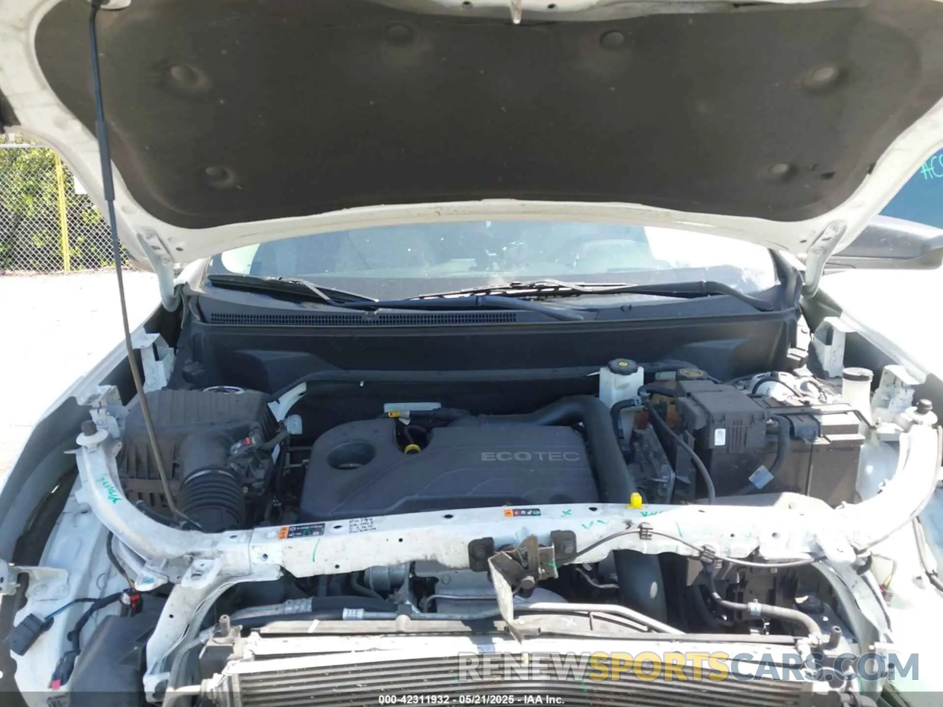 10 Photograph of a damaged car 3GNAXSEV8LS709523 CHEVROLET EQUINOX 2020
