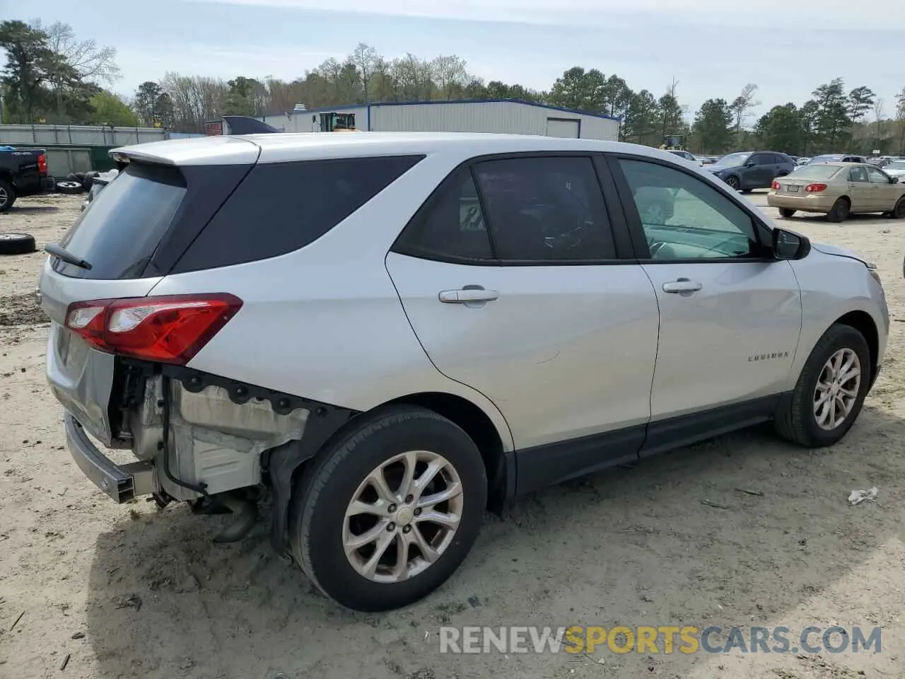 3 Photograph of a damaged car 3GNAXSEV9LS649123 CHEVROLET EQUINOX 2020