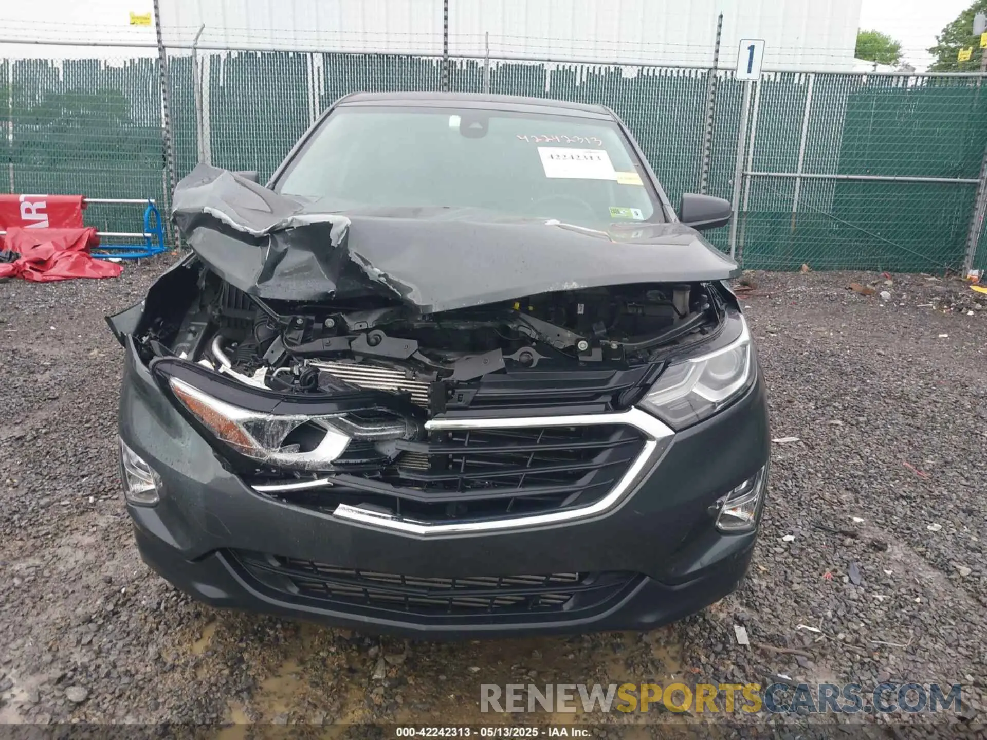 12 Photograph of a damaged car 3GNAXSEV9LS660980 CHEVROLET EQUINOX 2020