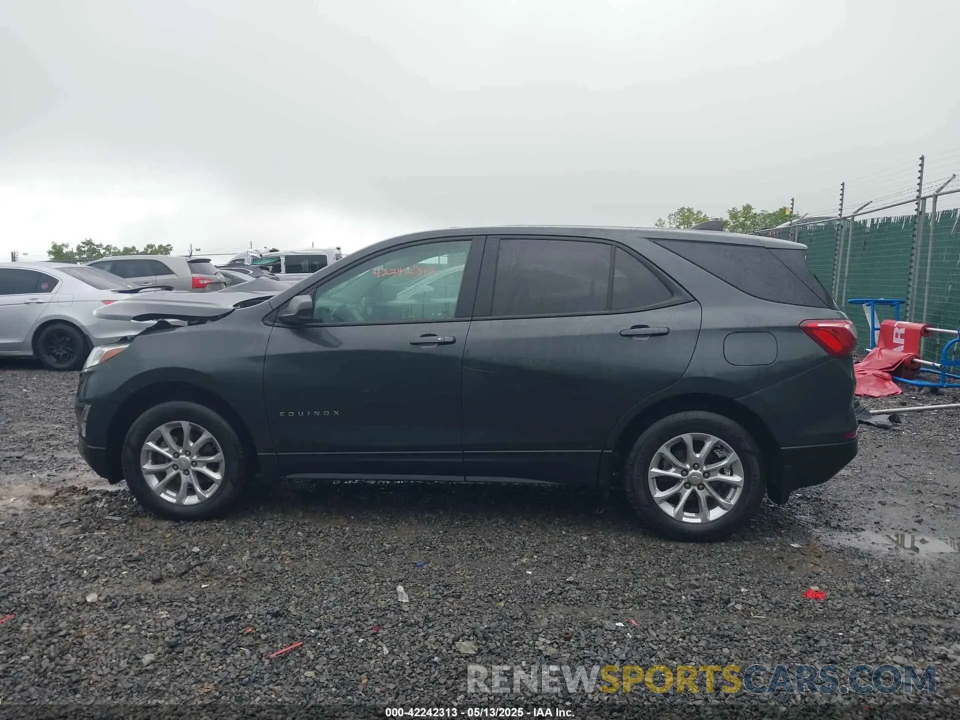 14 Photograph of a damaged car 3GNAXSEV9LS660980 CHEVROLET EQUINOX 2020