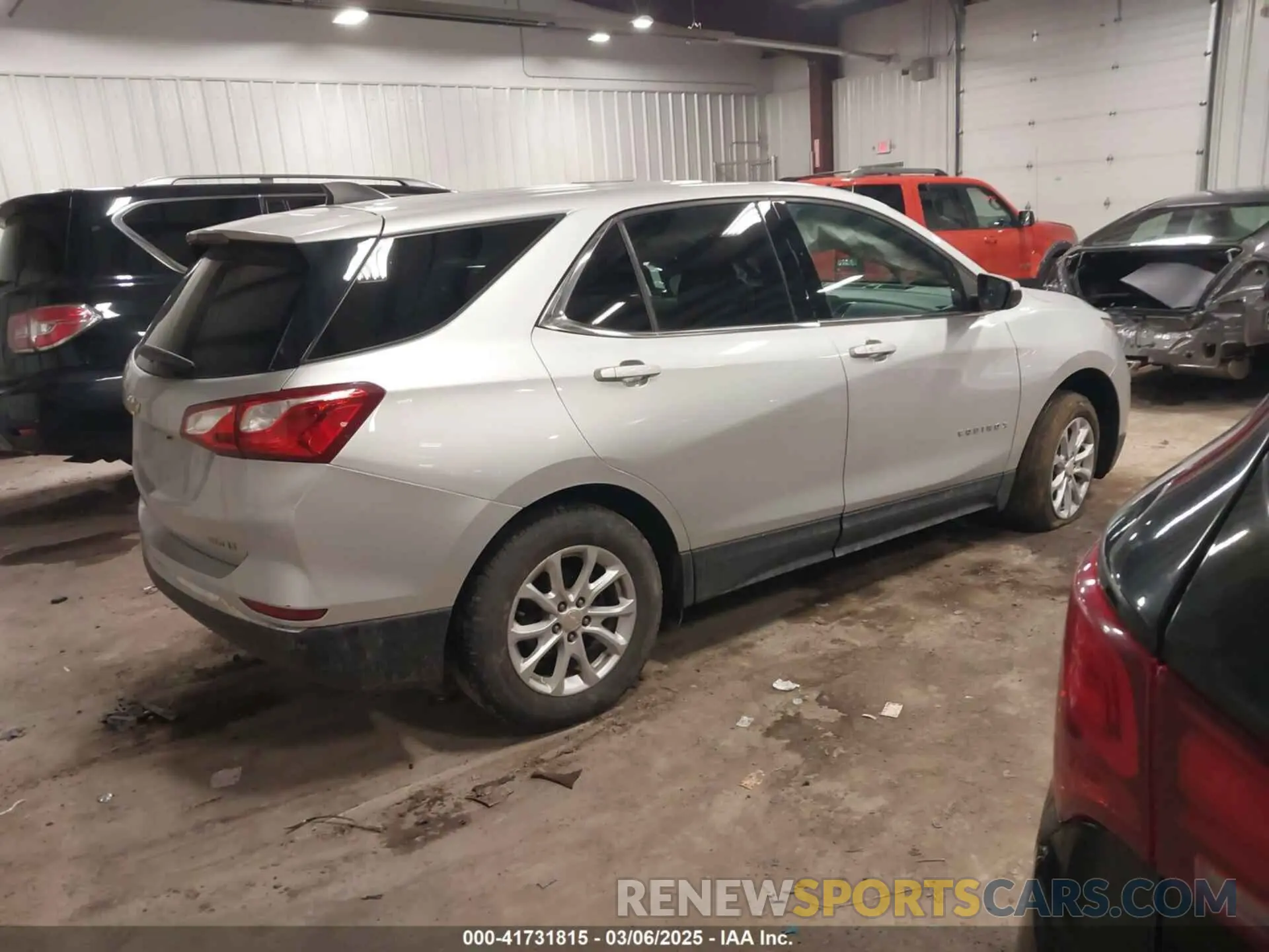 4 Photograph of a damaged car 3GNAXTEV1LS520797 CHEVROLET EQUINOX 2020
