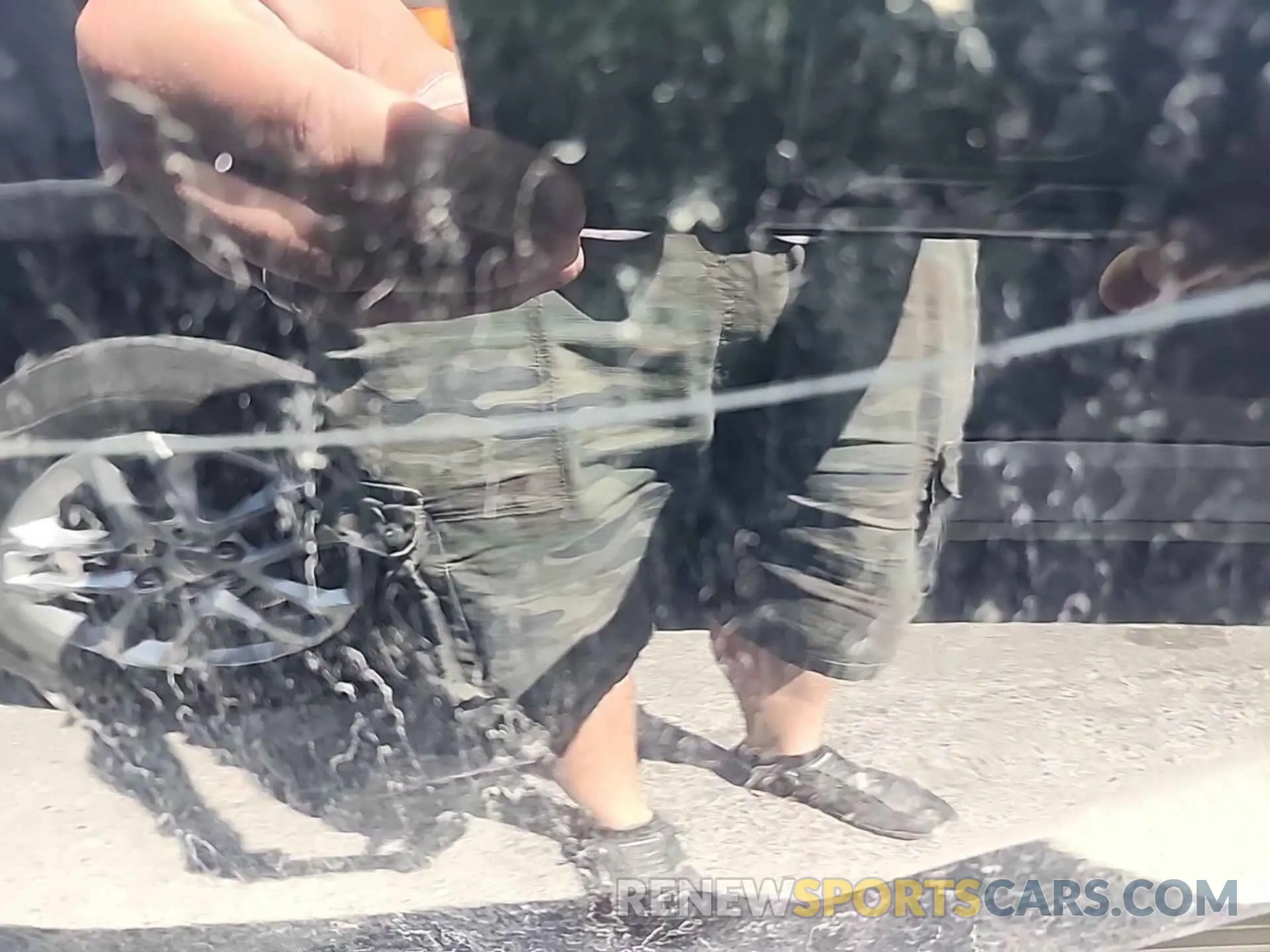 2 Photograph of a damaged car 3GNAXTEV2LS729398 CHEVROLET EQUINOX 2020