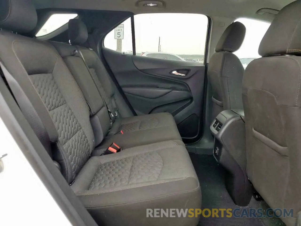 11 Photograph of a damaged car 3GNAXTEV3LS729958 CHEVROLET EQUINOX 2020