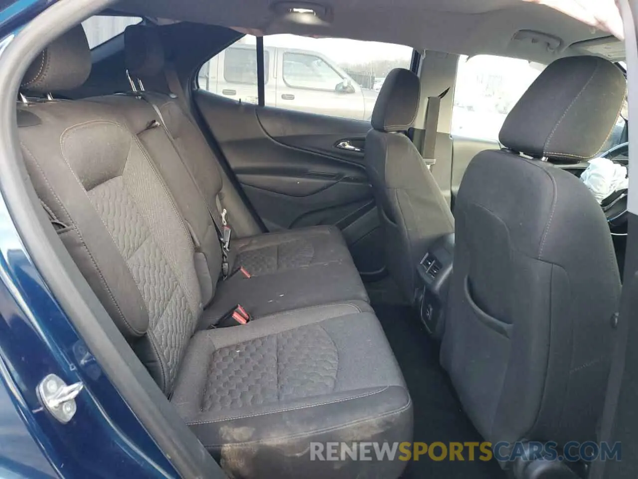 11 Photograph of a damaged car 3GNAXTEV5LL264853 CHEVROLET EQUINOX 2020