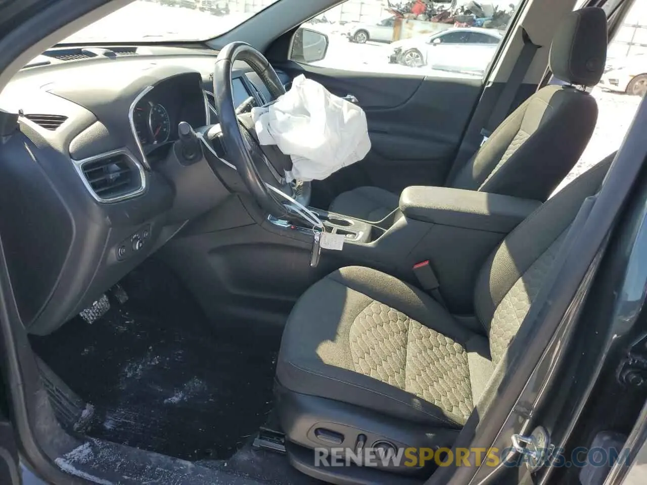 7 Photograph of a damaged car 3GNAXTEV5LS507891 CHEVROLET EQUINOX 2020
