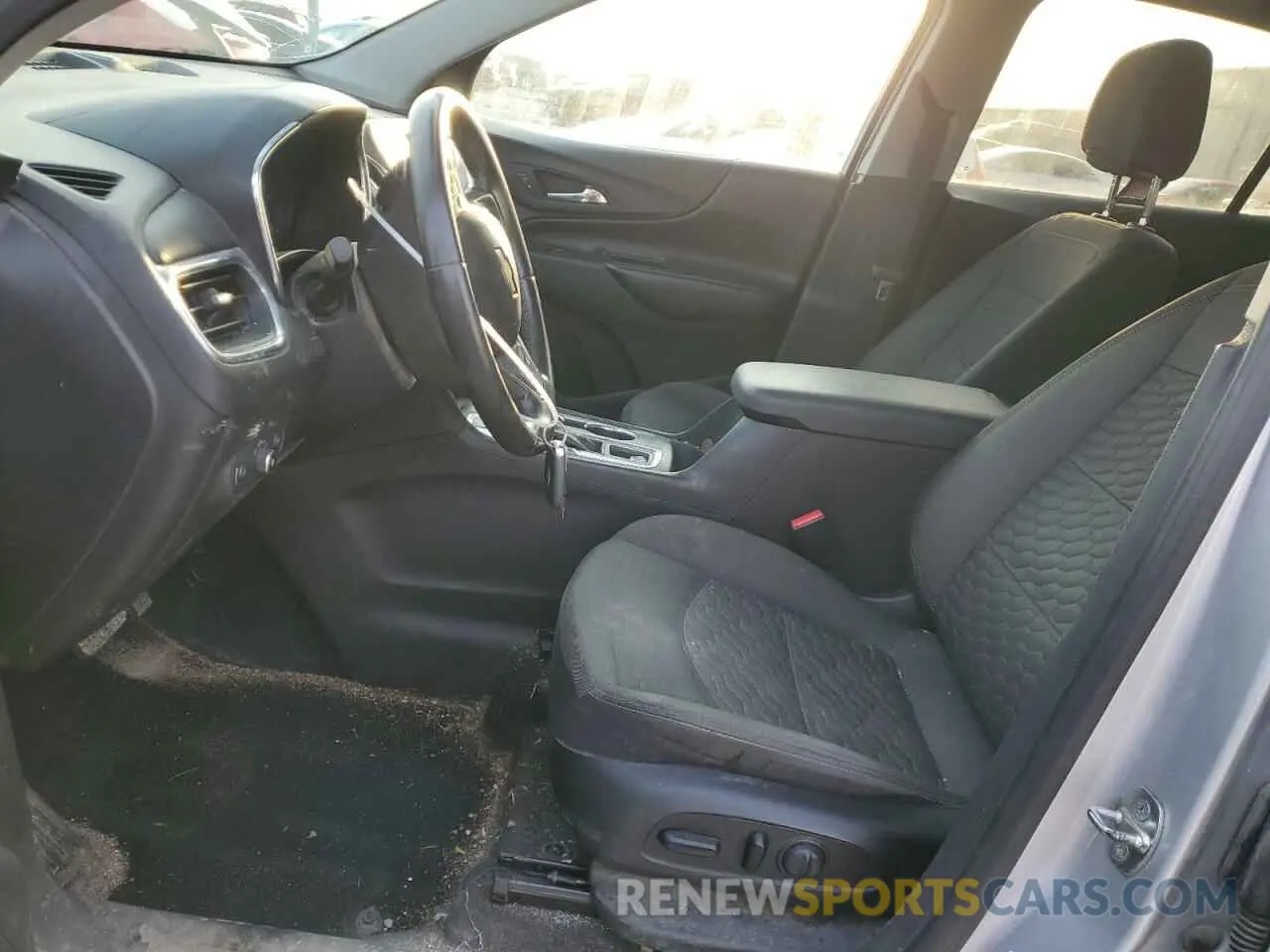 7 Photograph of a damaged car 3GNAXTEV6LL279118 CHEVROLET EQUINOX 2020