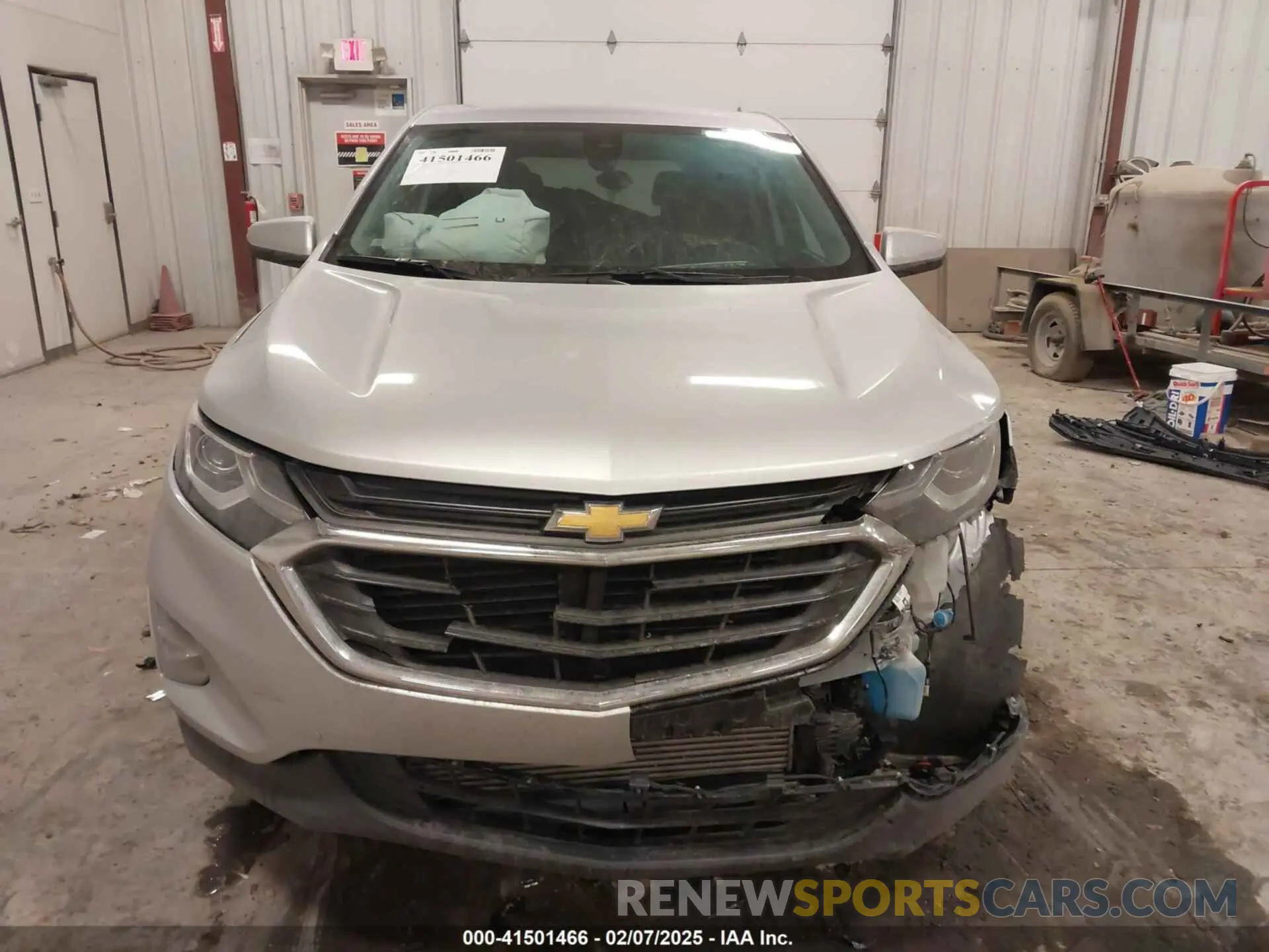 12 Photograph of a damaged car 3GNAXTEV6LS583166 CHEVROLET EQUINOX 2020