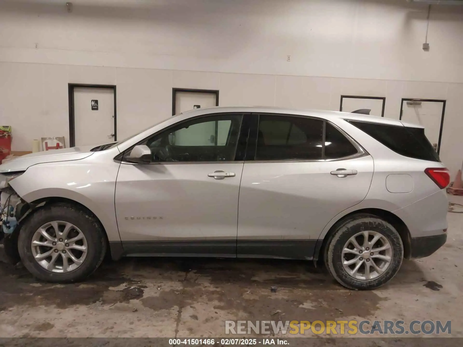 14 Photograph of a damaged car 3GNAXTEV6LS583166 CHEVROLET EQUINOX 2020