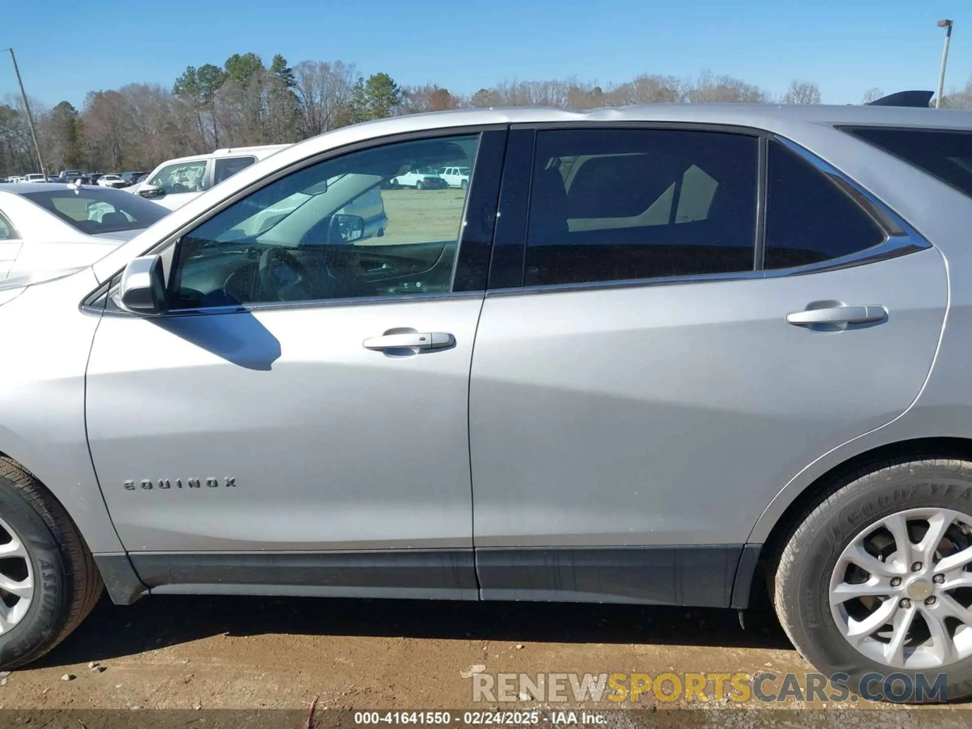 14 Photograph of a damaged car 3GNAXTEV7LS720289 CHEVROLET EQUINOX 2020