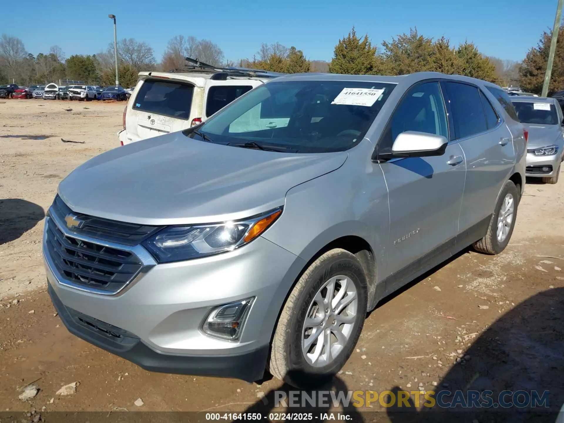 2 Photograph of a damaged car 3GNAXTEV7LS720289 CHEVROLET EQUINOX 2020