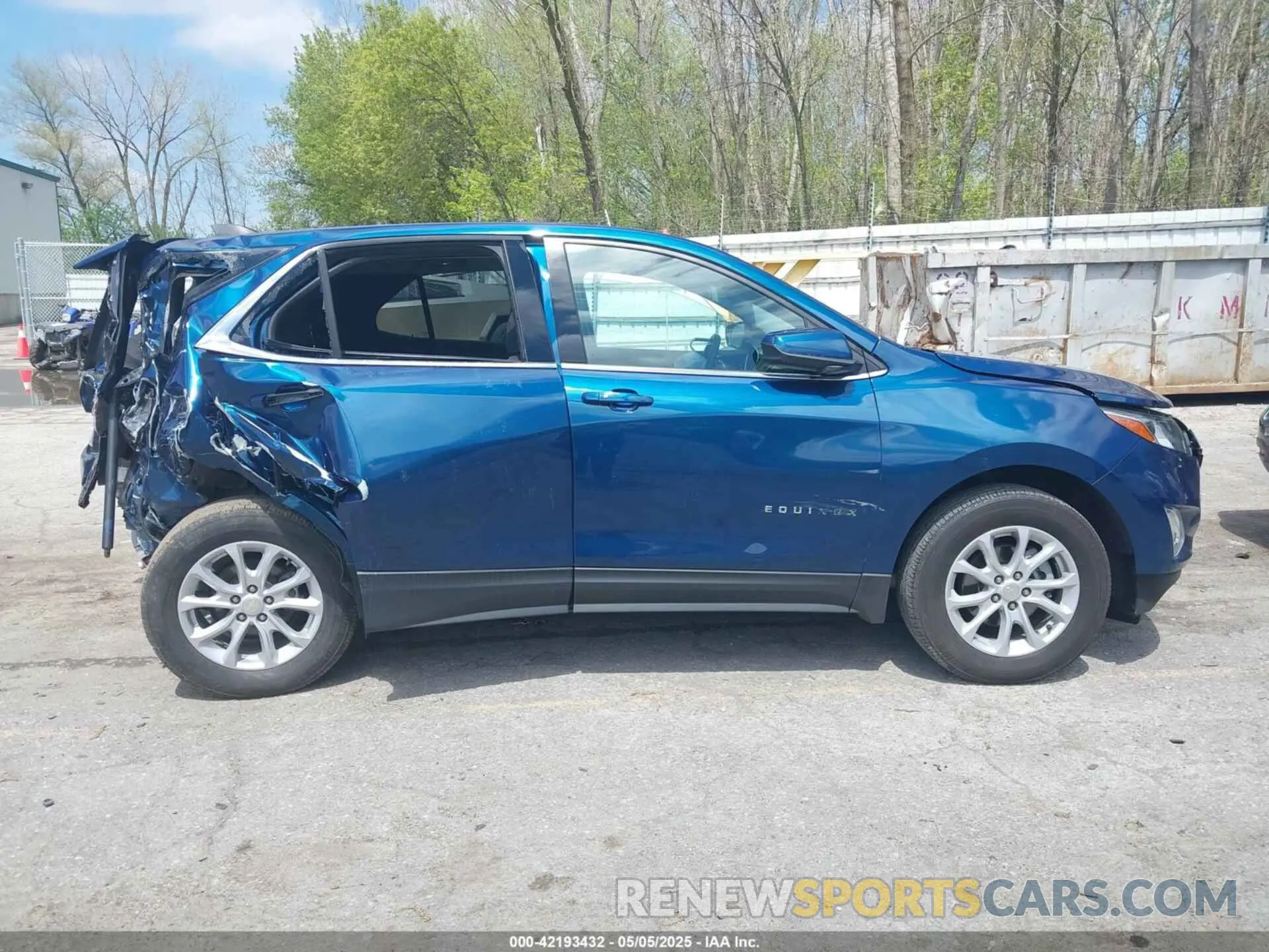 13 Photograph of a damaged car 3GNAXTEV8LL105289 CHEVROLET EQUINOX 2020