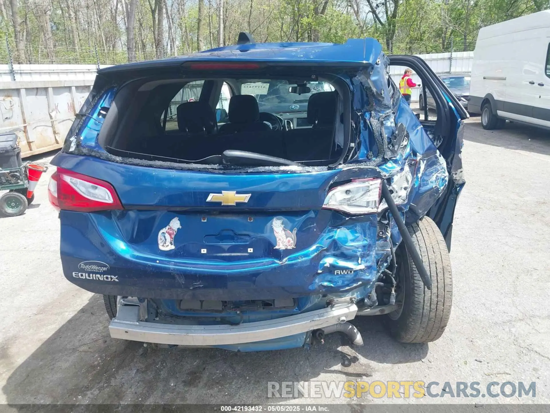 16 Photograph of a damaged car 3GNAXTEV8LL105289 CHEVROLET EQUINOX 2020