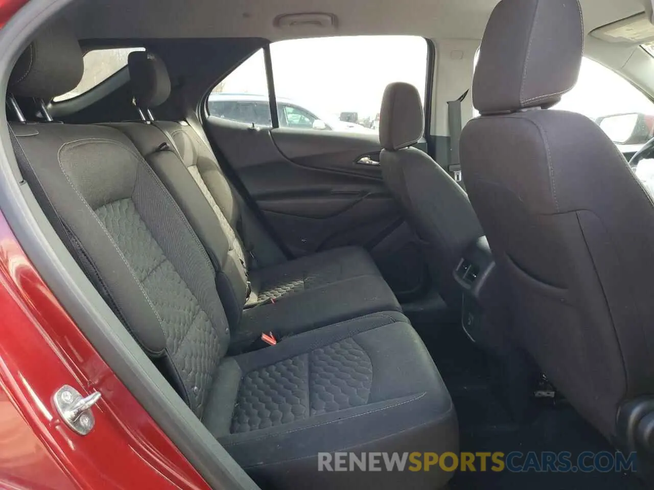 11 Photograph of a damaged car 3GNAXTEV8LS551397 CHEVROLET EQUINOX 2020