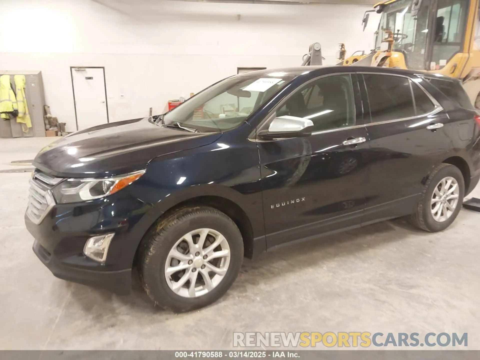 2 Photograph of a damaged car 3GNAXTEV8LS601344 CHEVROLET EQUINOX 2020
