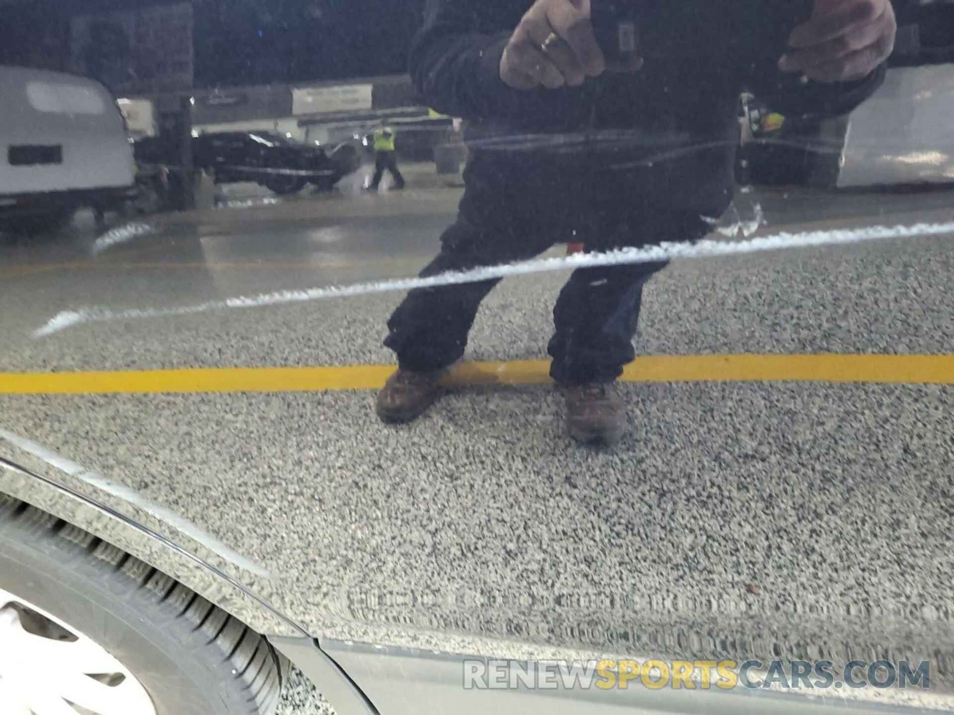 23 Photograph of a damaged car 3GNAXTEV8LS725548 CHEVROLET EQUINOX 2020