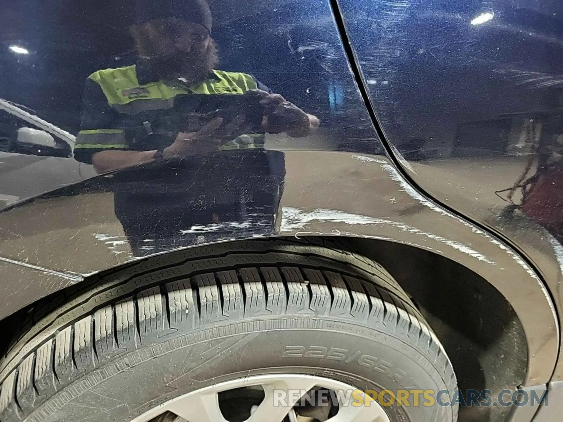 27 Photograph of a damaged car 3GNAXTEV8LS725548 CHEVROLET EQUINOX 2020