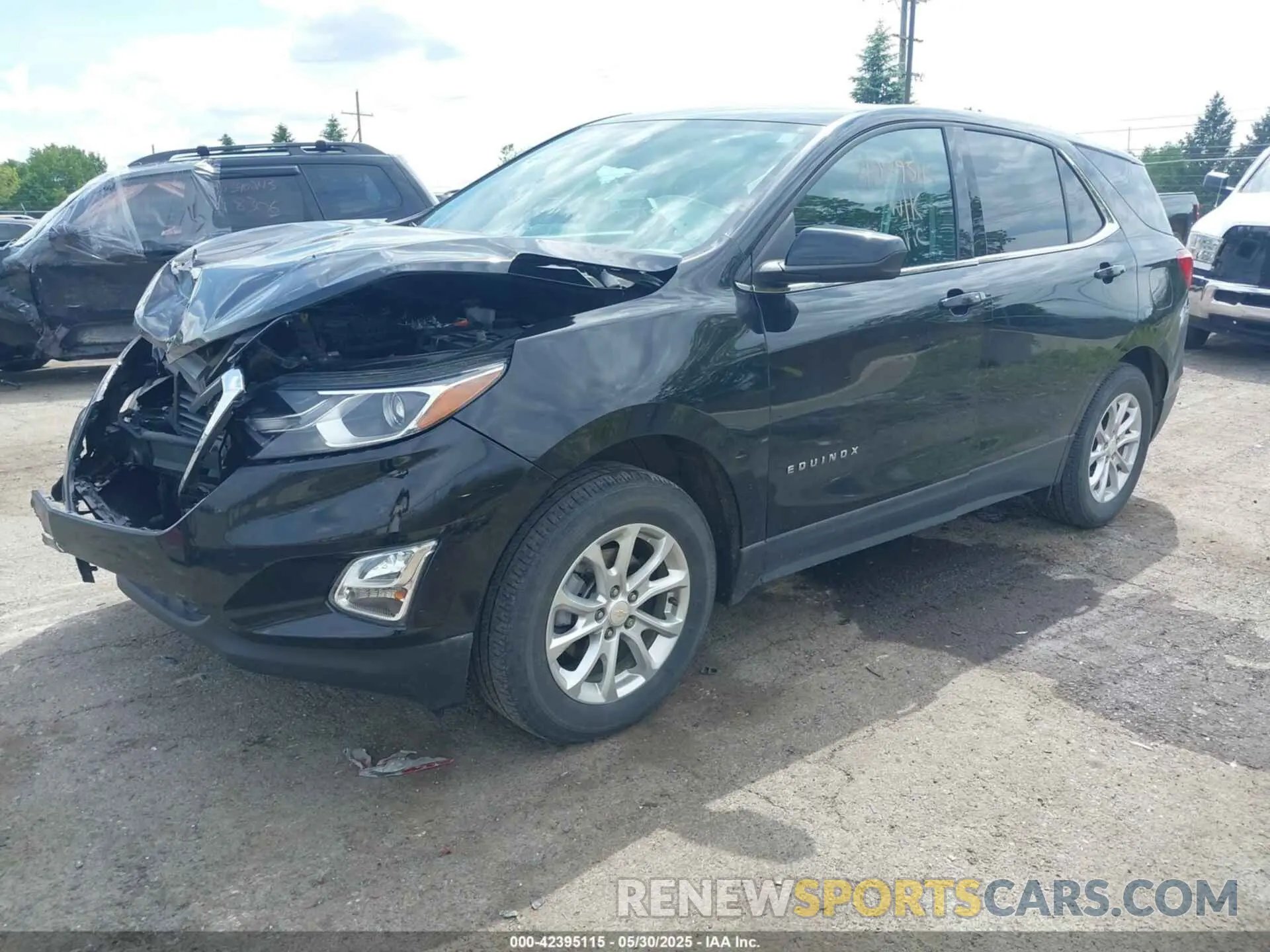 2 Photograph of a damaged car 3GNAXTEV9LL307641 CHEVROLET EQUINOX 2020