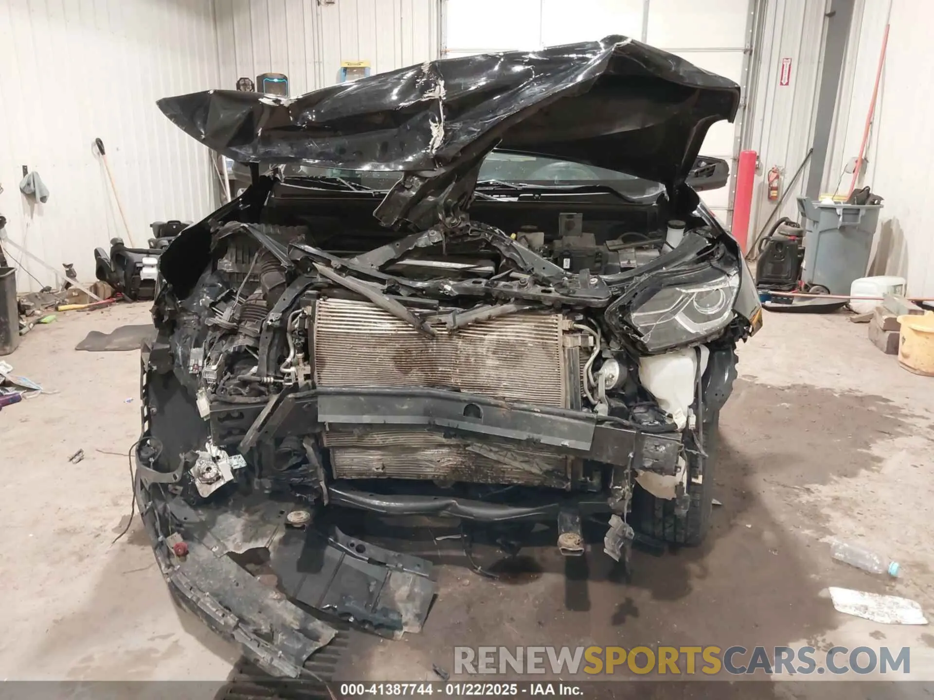6 Photograph of a damaged car 3GNAXUEV0LL293831 CHEVROLET EQUINOX 2020