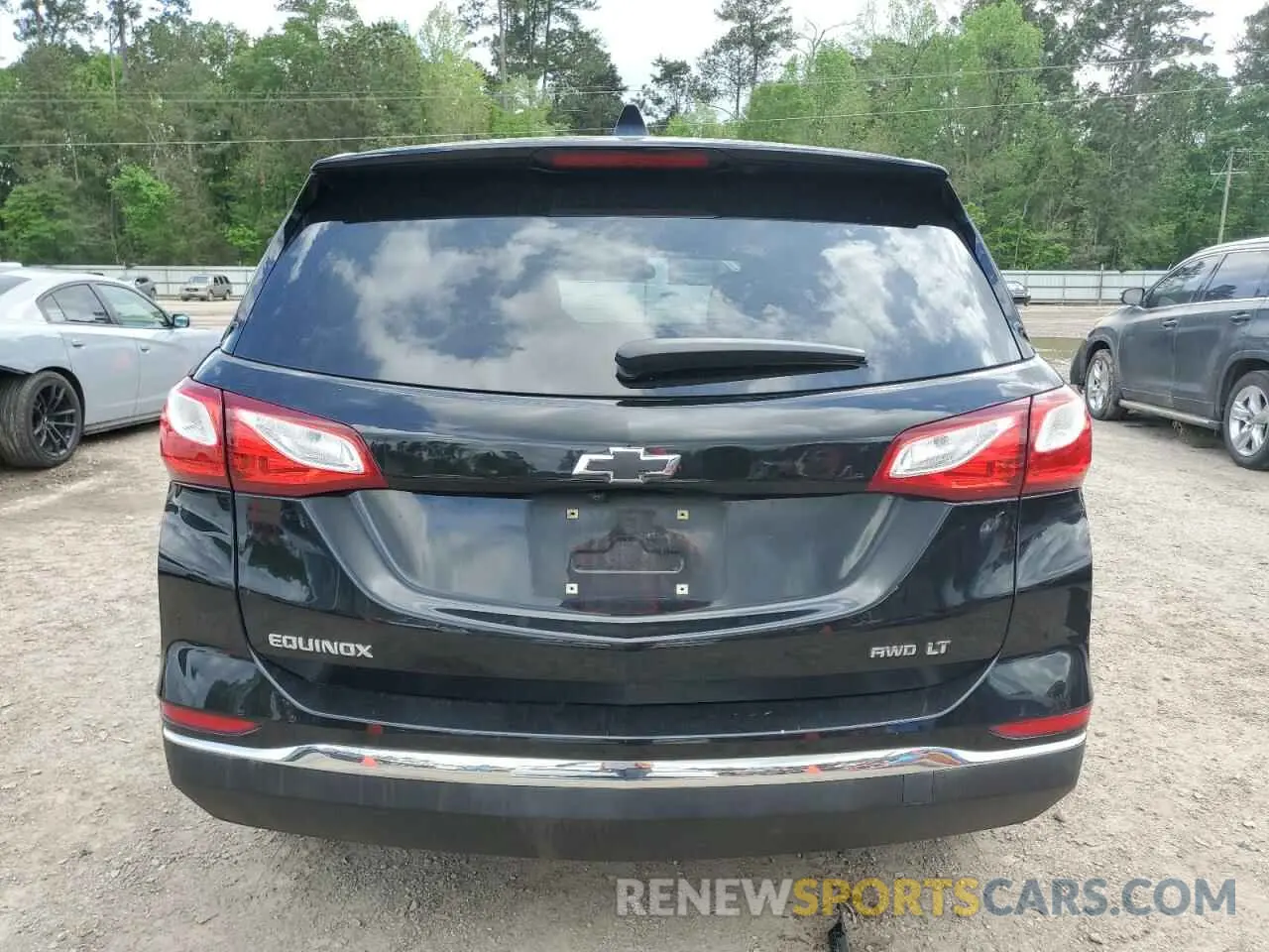 6 Photograph of a damaged car 3GNAXUEV1LL129035 CHEVROLET EQUINOX 2020