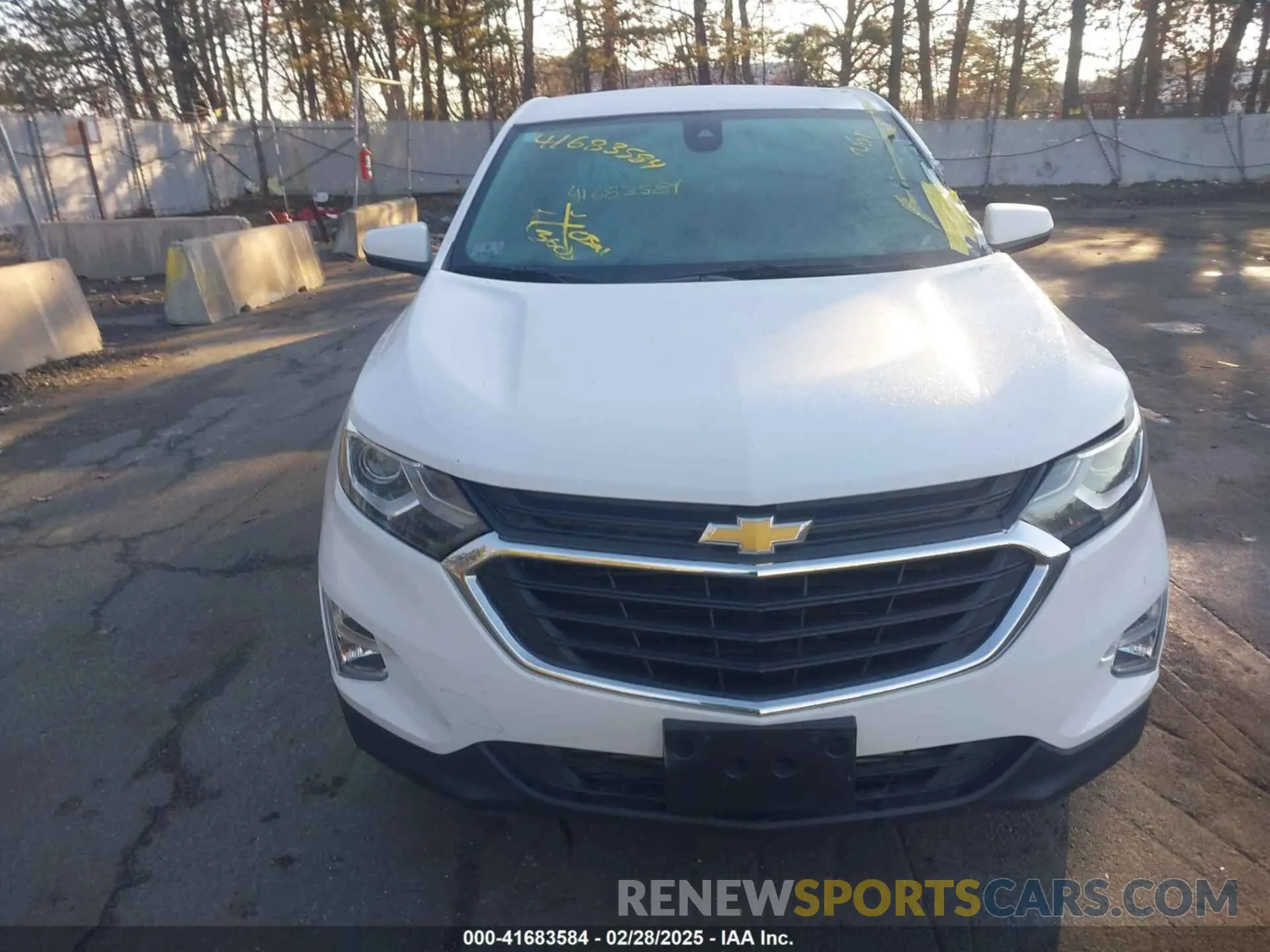 12 Photograph of a damaged car 3GNAXUEV1LL190871 CHEVROLET EQUINOX 2020