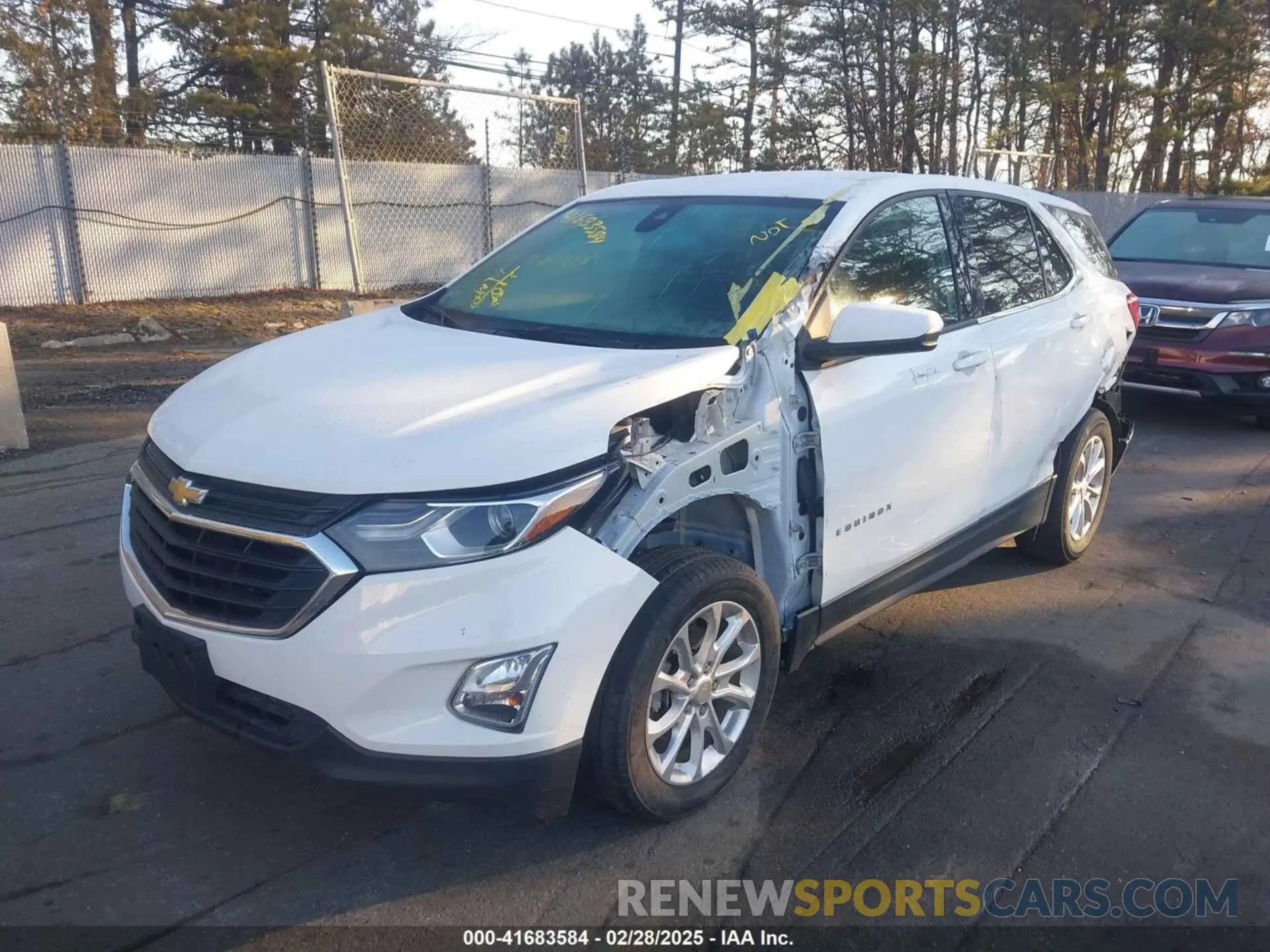 2 Photograph of a damaged car 3GNAXUEV1LL190871 CHEVROLET EQUINOX 2020