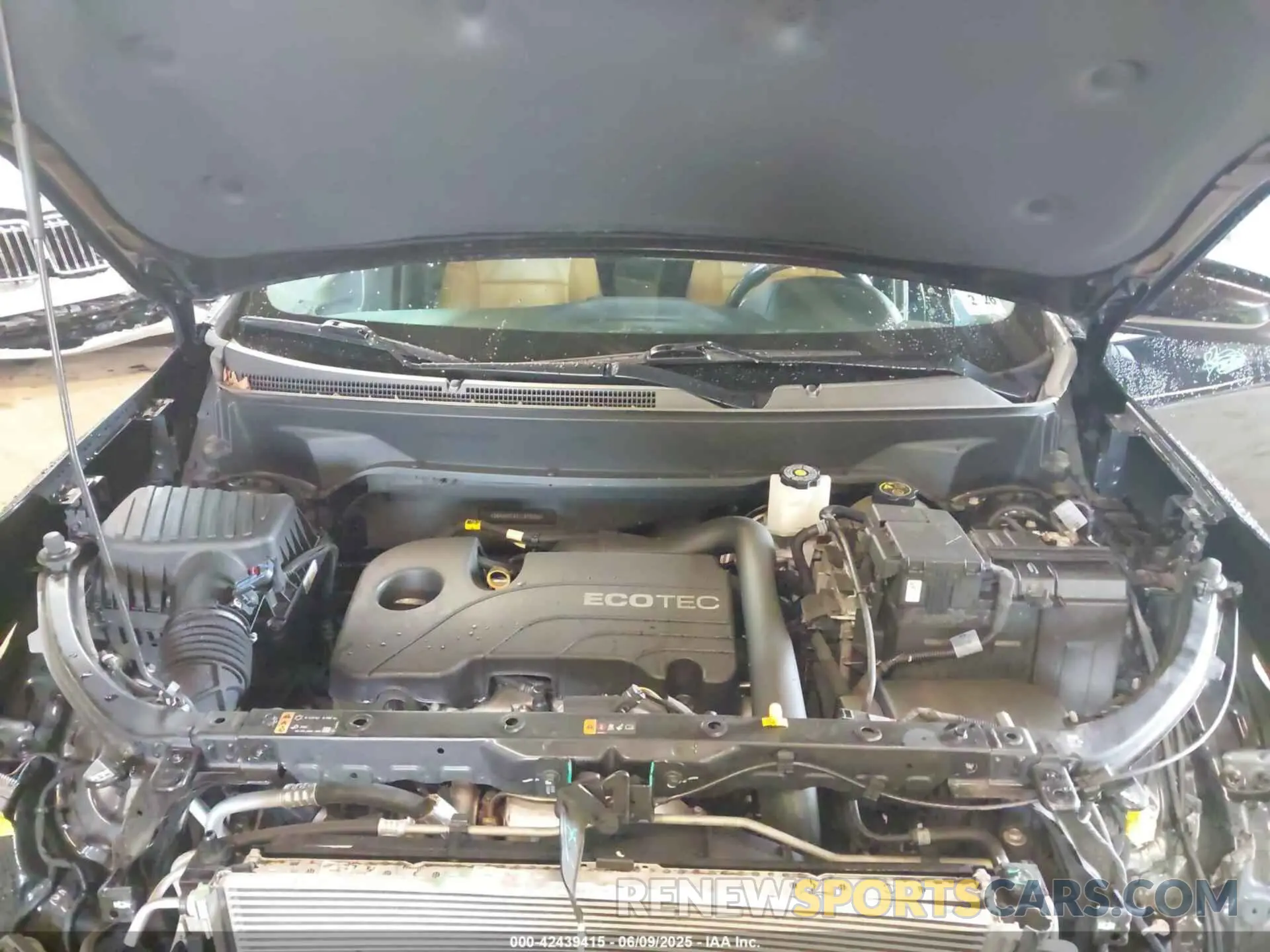 10 Photograph of a damaged car 3GNAXUEV1LL316355 CHEVROLET EQUINOX 2020
