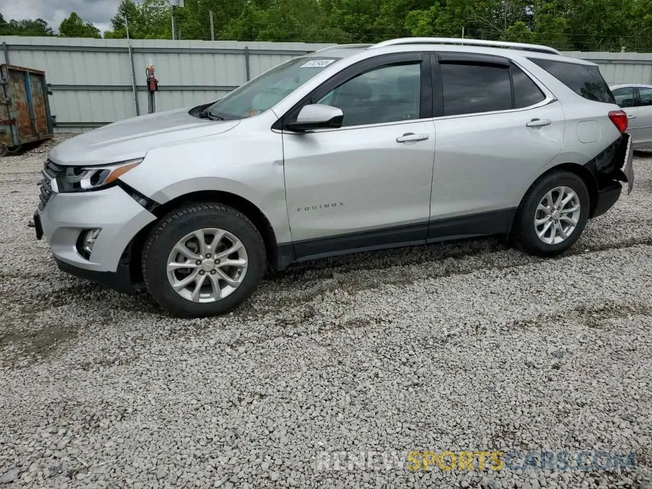1 Photograph of a damaged car 3GNAXUEV1LS643604 CHEVROLET EQUINOX 2020