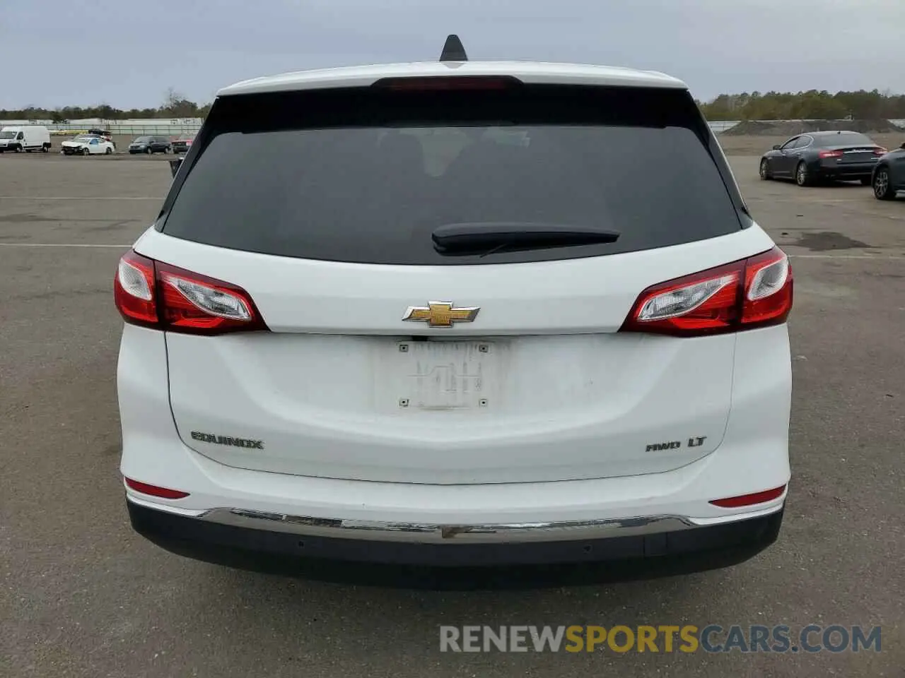 6 Photograph of a damaged car 3GNAXUEV1LS661830 CHEVROLET EQUINOX 2020