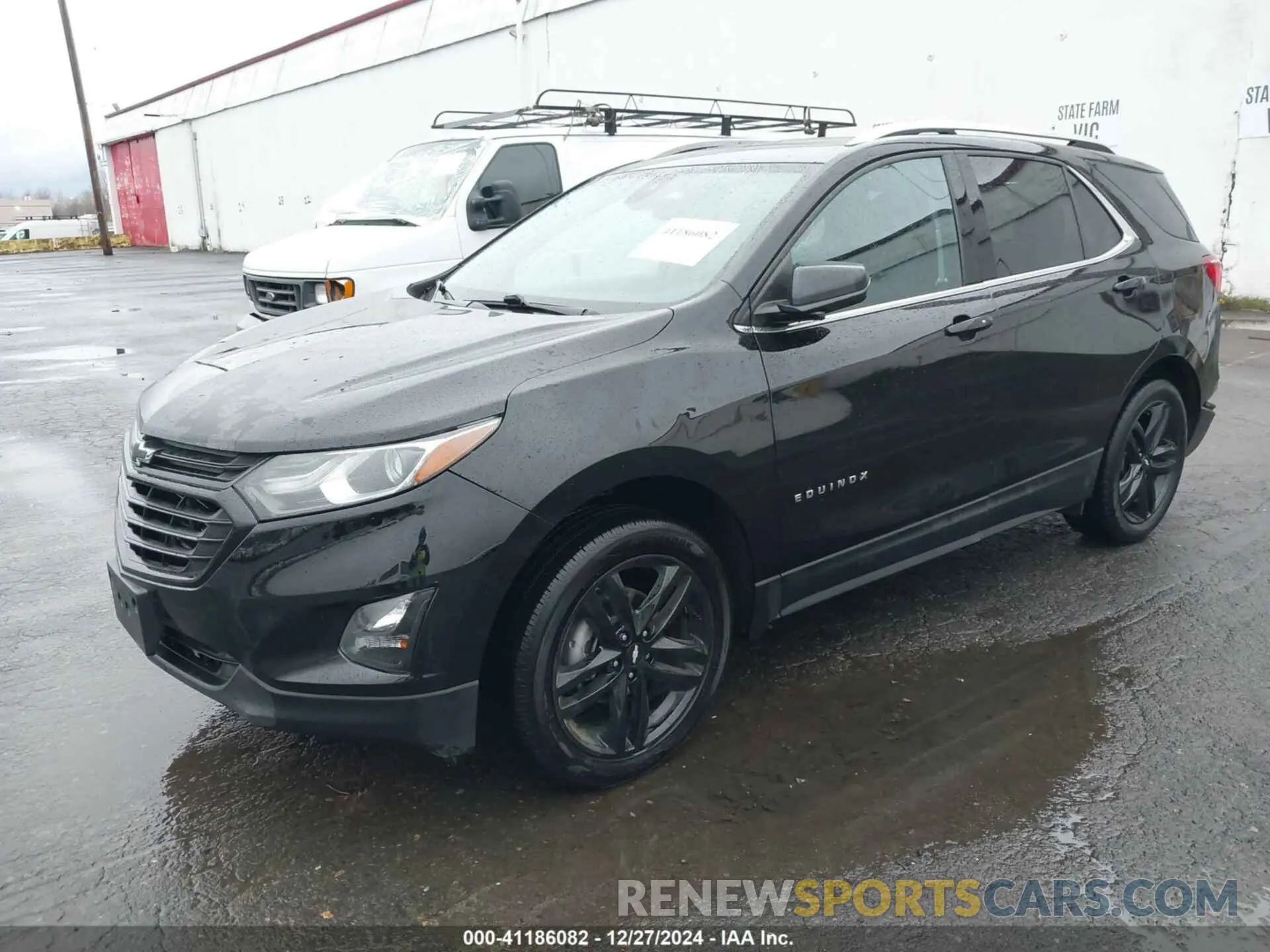 2 Photograph of a damaged car 3GNAXUEV2LL162674 CHEVROLET EQUINOX 2020