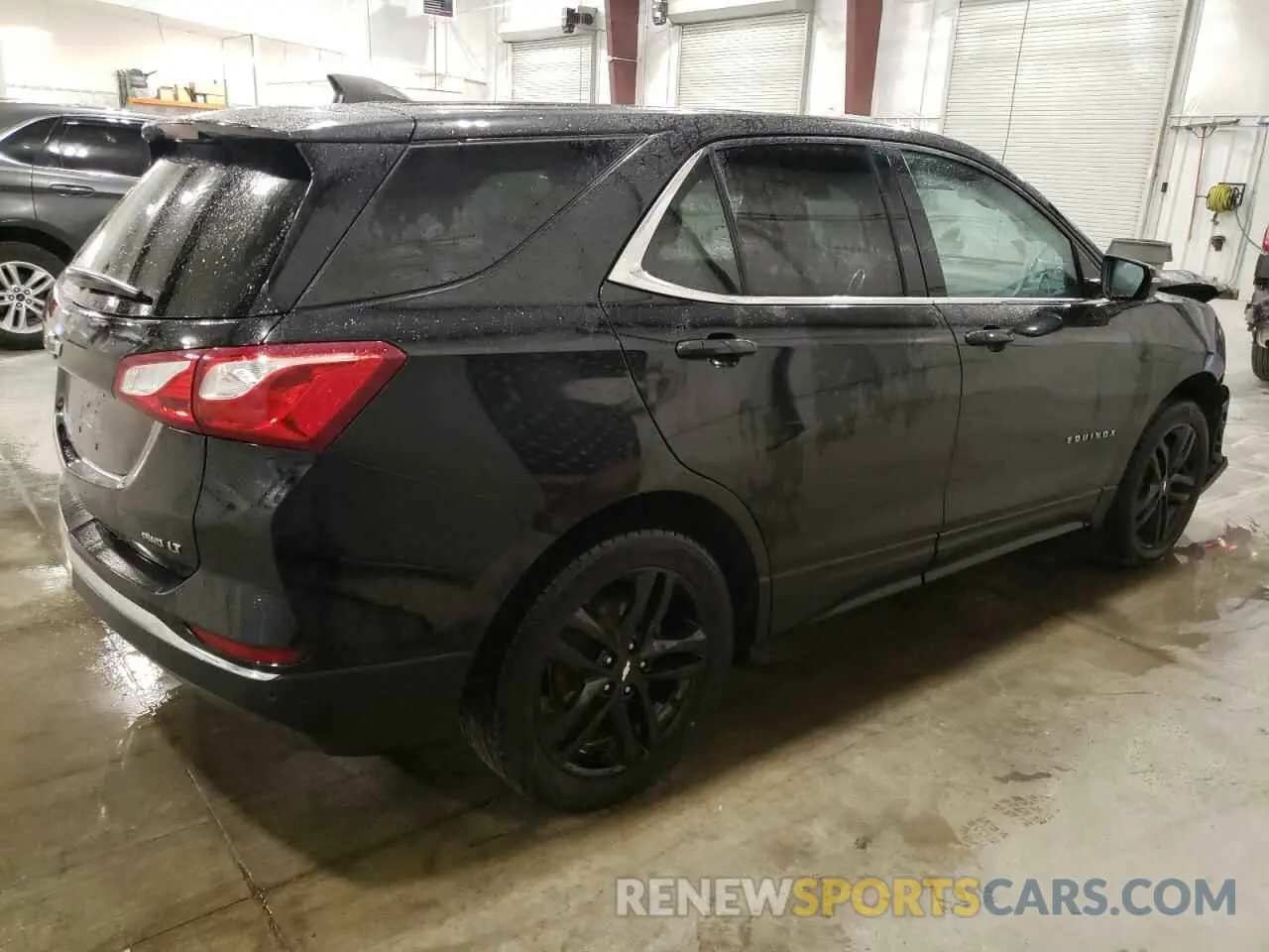 3 Photograph of a damaged car 3GNAXUEV2LL163050 CHEVROLET EQUINOX 2020