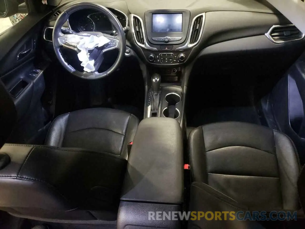 8 Photograph of a damaged car 3GNAXUEV2LL163050 CHEVROLET EQUINOX 2020
