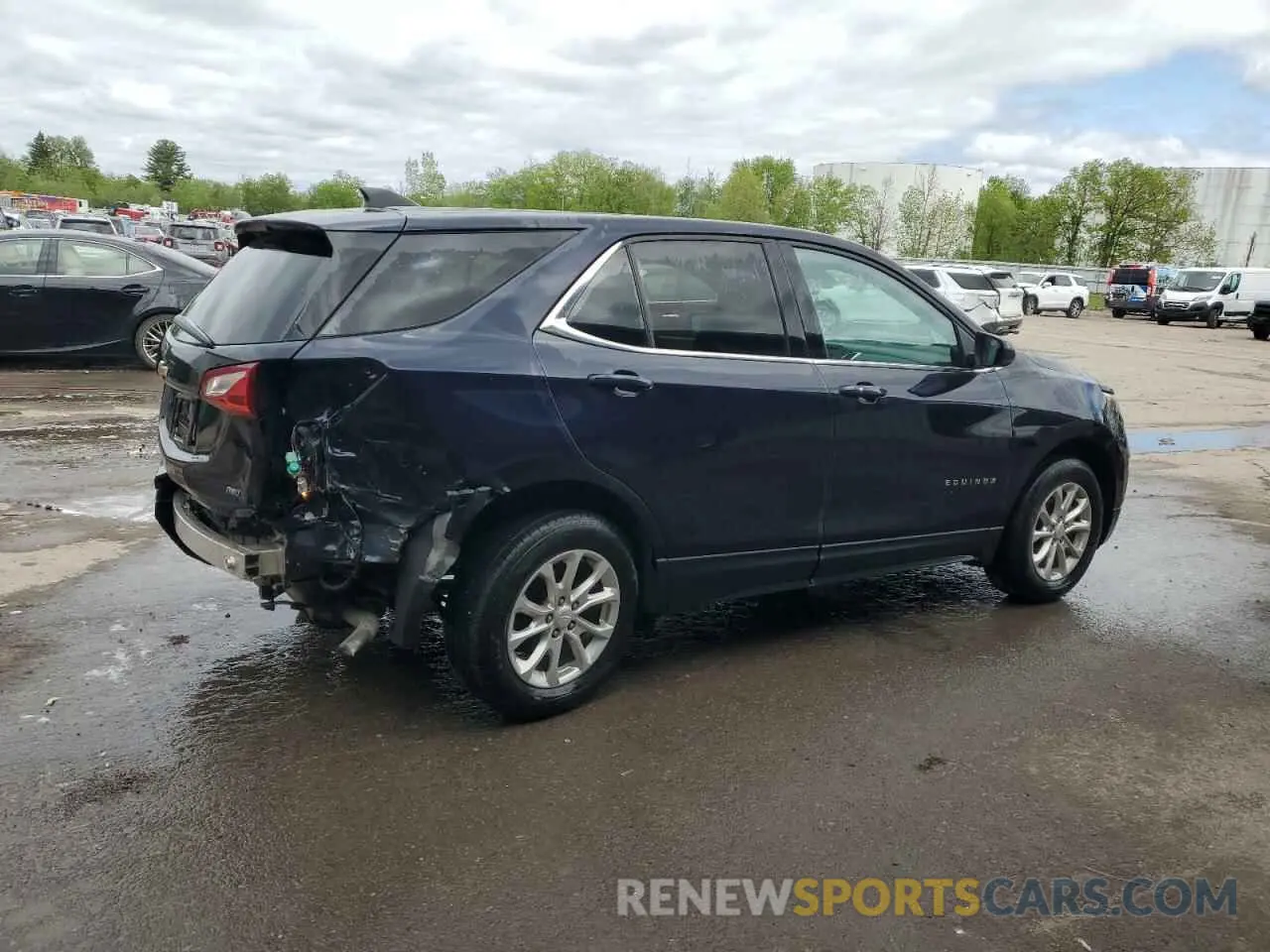 3 Photograph of a damaged car 3GNAXUEV2LS565981 CHEVROLET EQUINOX 2020