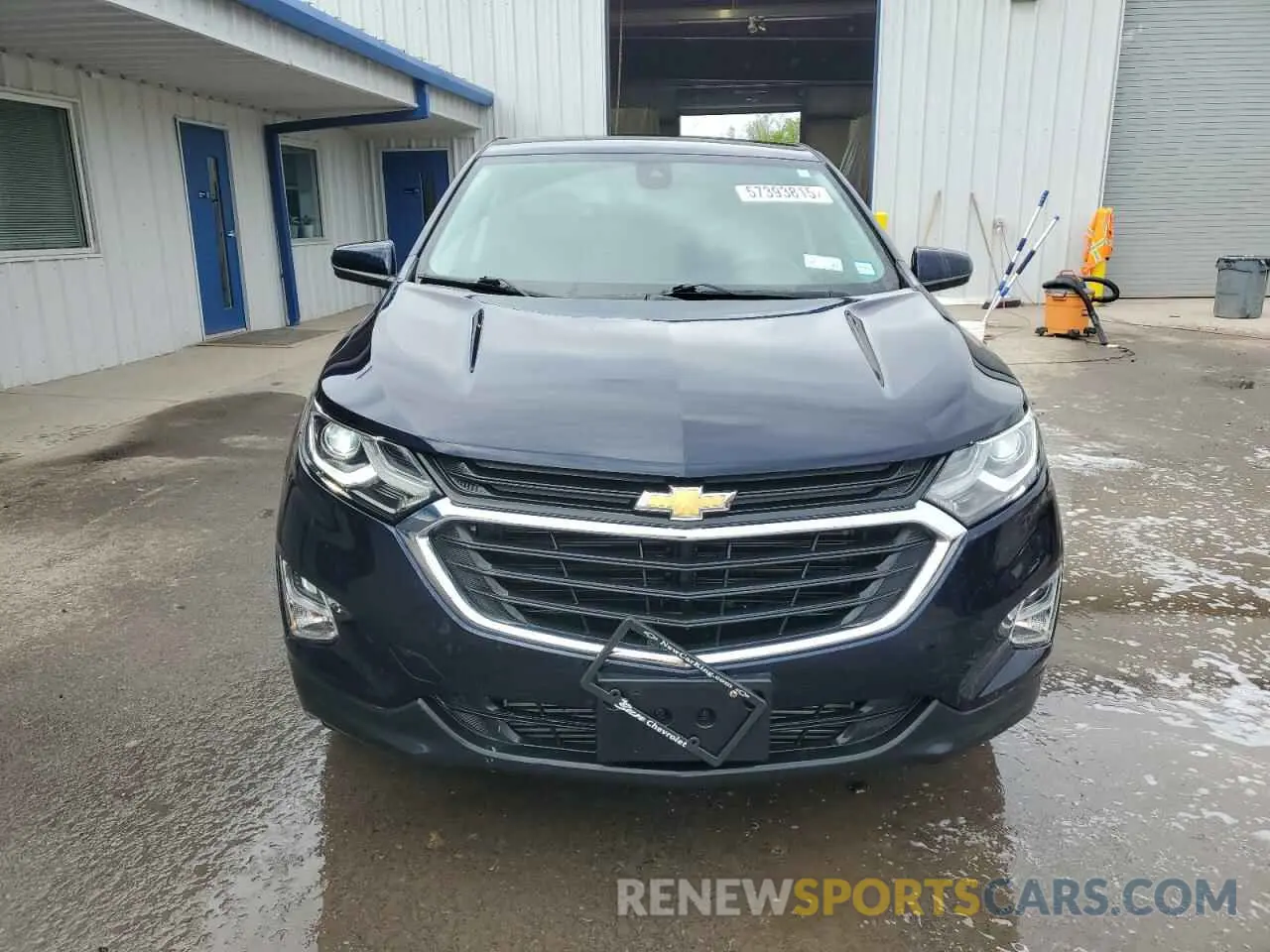 5 Photograph of a damaged car 3GNAXUEV2LS565981 CHEVROLET EQUINOX 2020