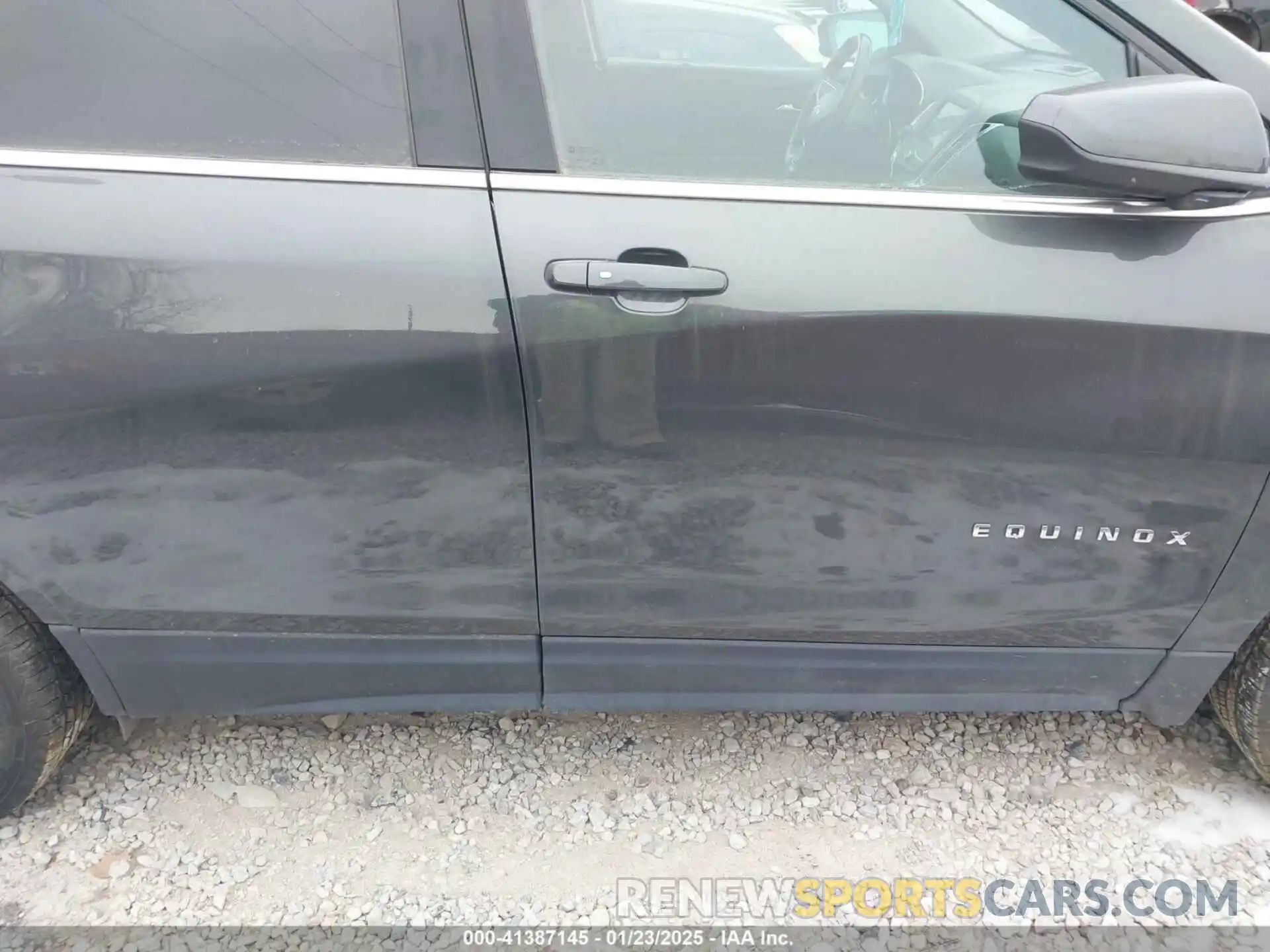 13 Photograph of a damaged car 3GNAXUEV2LS620106 CHEVROLET EQUINOX 2020