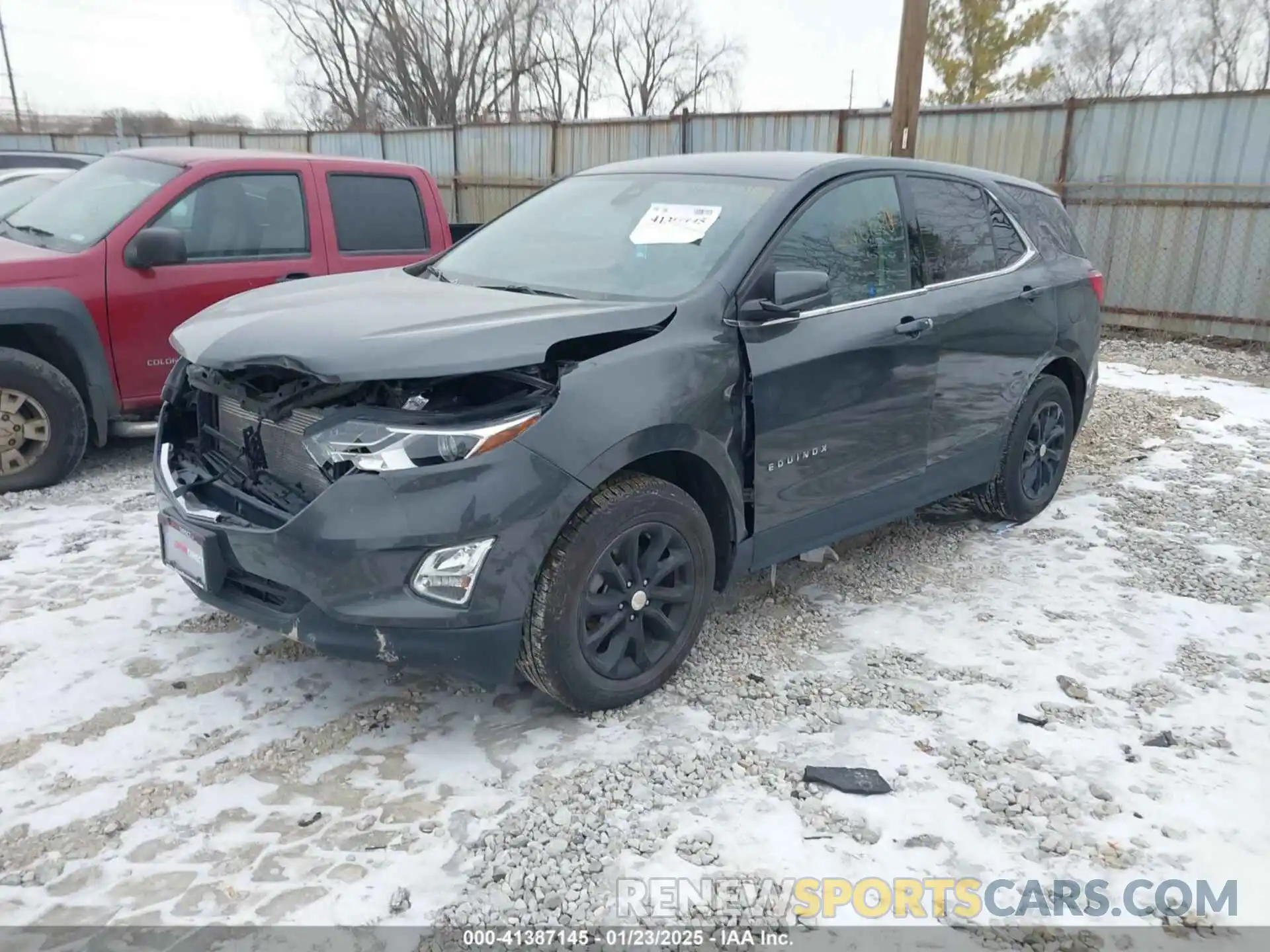 2 Photograph of a damaged car 3GNAXUEV2LS620106 CHEVROLET EQUINOX 2020