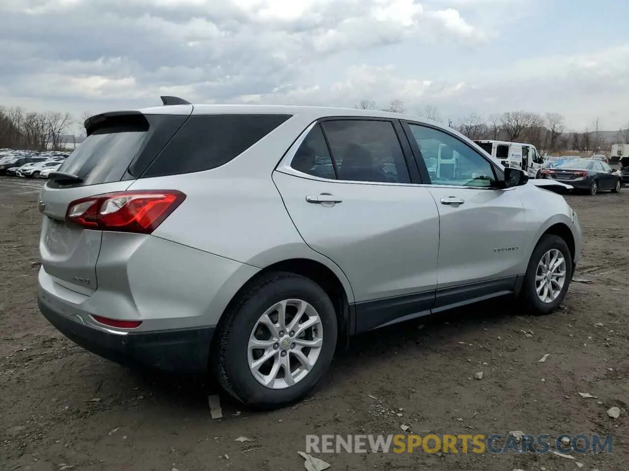 3 Photograph of a damaged car 3GNAXUEV2LS698403 CHEVROLET EQUINOX 2020