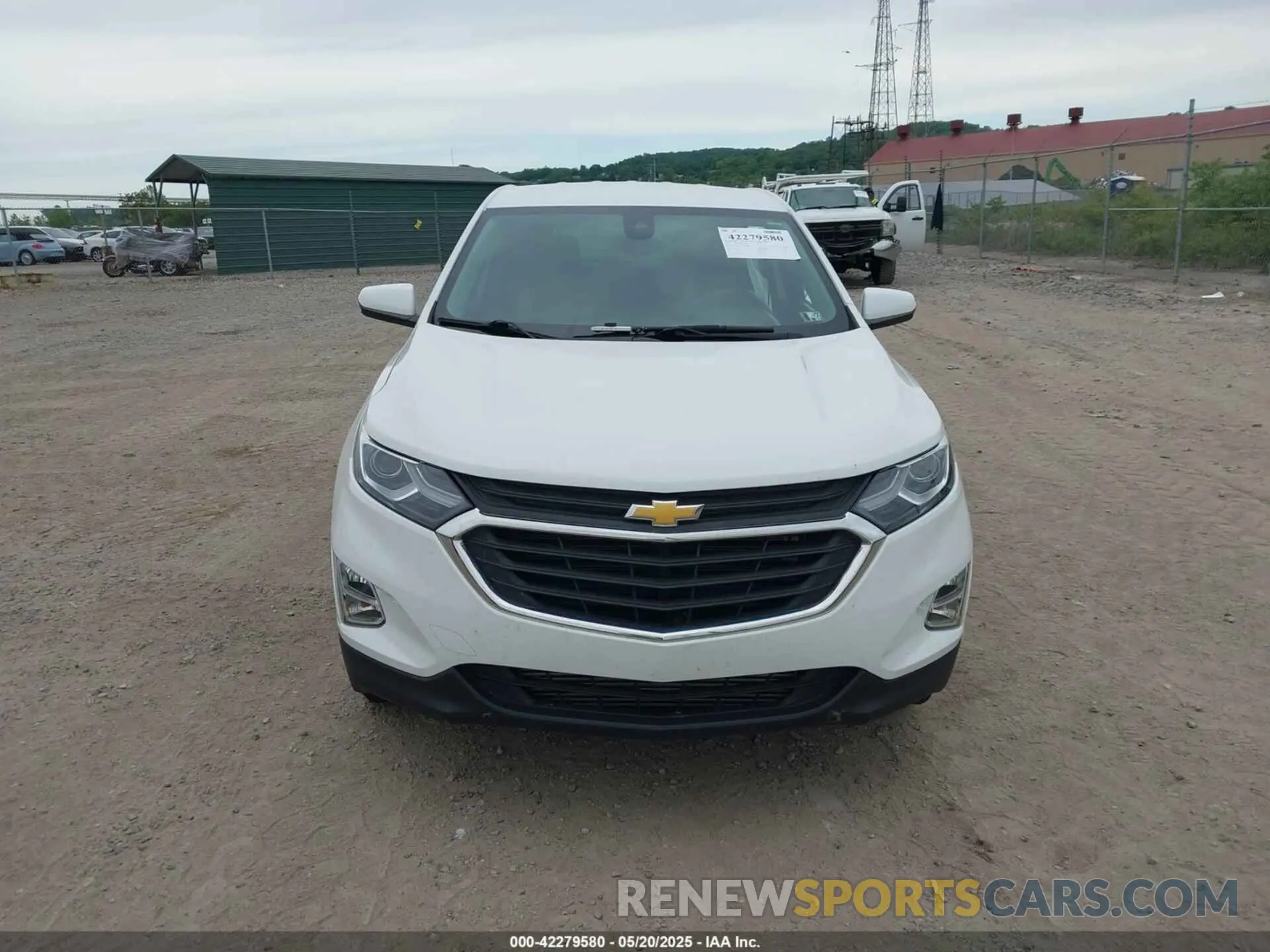 12 Photograph of a damaged car 3GNAXUEV3LS629106 CHEVROLET EQUINOX 2020