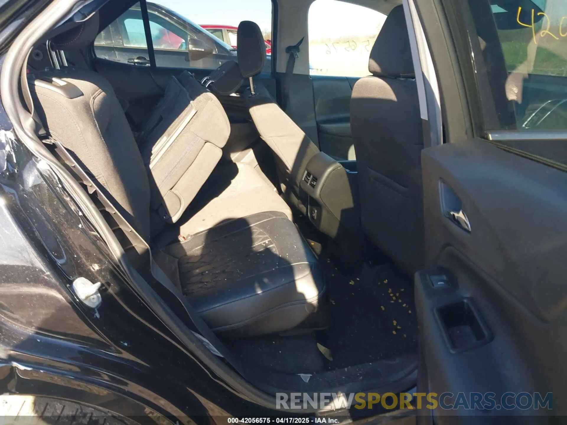 8 Photograph of a damaged car 3GNAXUEV4LL202219 CHEVROLET EQUINOX 2020