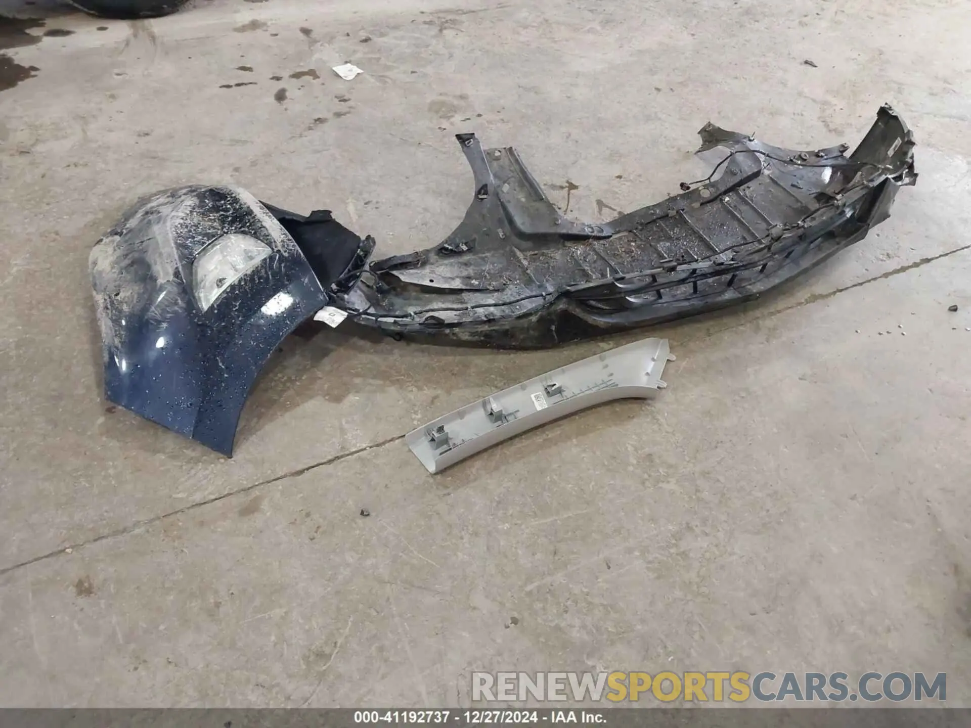11 Photograph of a damaged car 3GNAXUEV4LS606708 CHEVROLET EQUINOX 2020