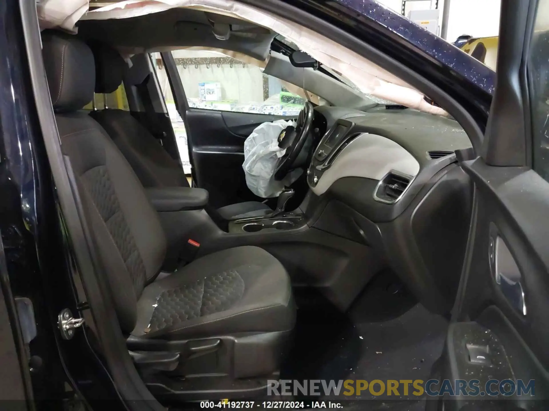 5 Photograph of a damaged car 3GNAXUEV4LS606708 CHEVROLET EQUINOX 2020