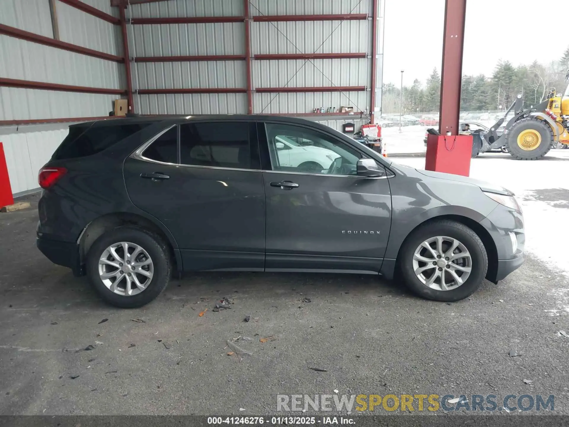 13 Photograph of a damaged car 3GNAXUEV4LS618731 CHEVROLET EQUINOX 2020