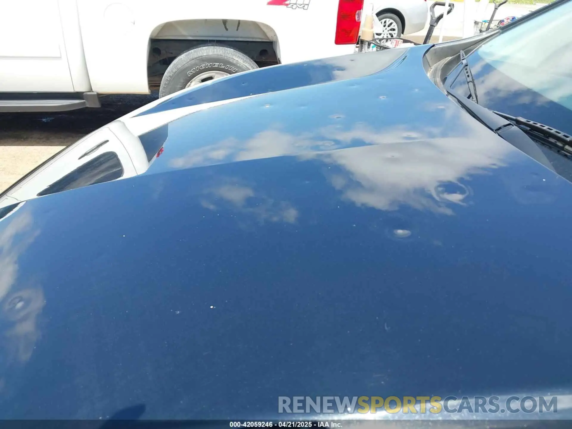 6 Photograph of a damaged car 3GNAXUEV5LL337158 CHEVROLET EQUINOX 2020