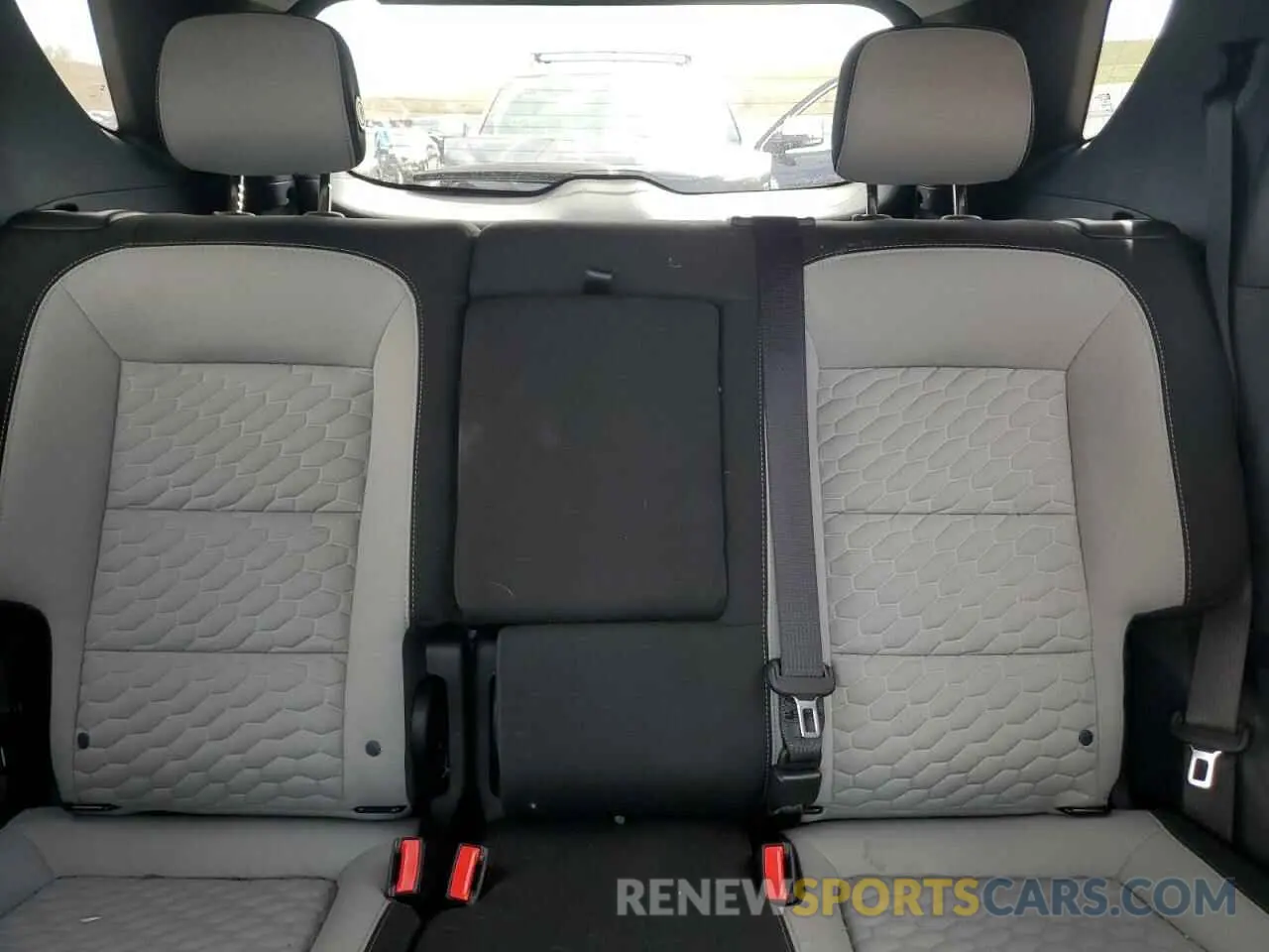 10 Photograph of a damaged car 3GNAXUEV5LS575078 CHEVROLET EQUINOX 2020